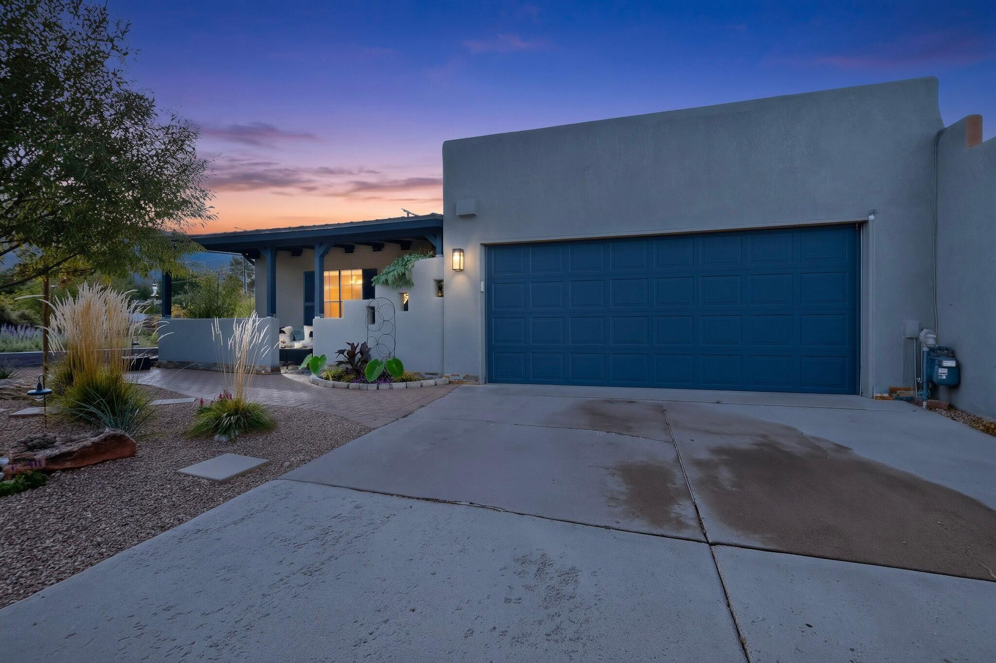 Photo 4 — 4901 Calle De Carino NE