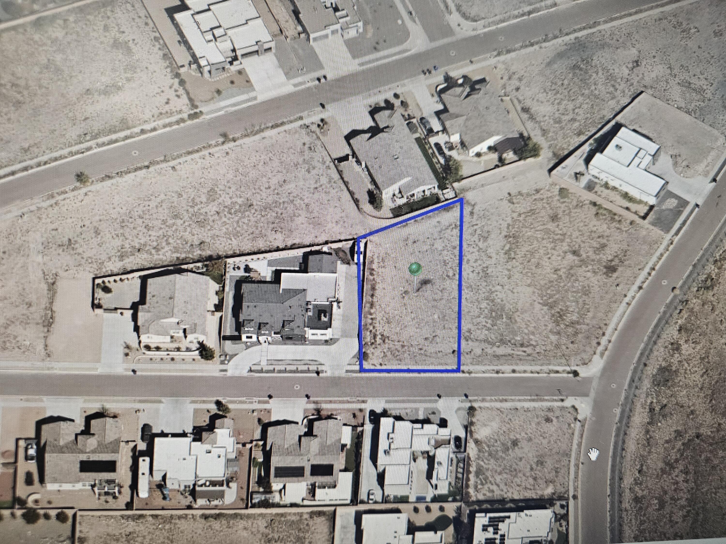 Photo 3 — 6505 Camino Del Oeste NW