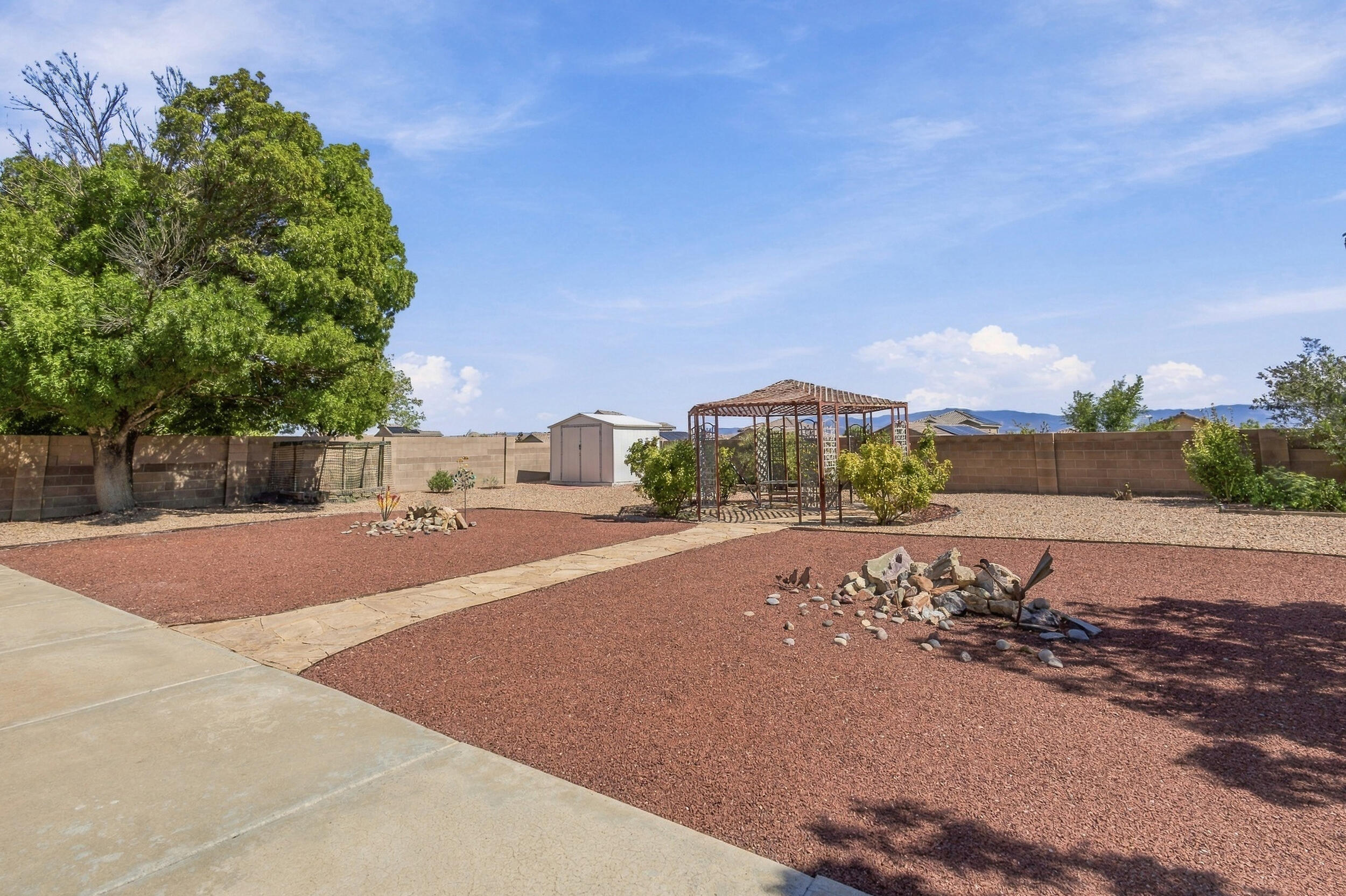 Photo 9 — 1521 Bosque Vista Loop NW