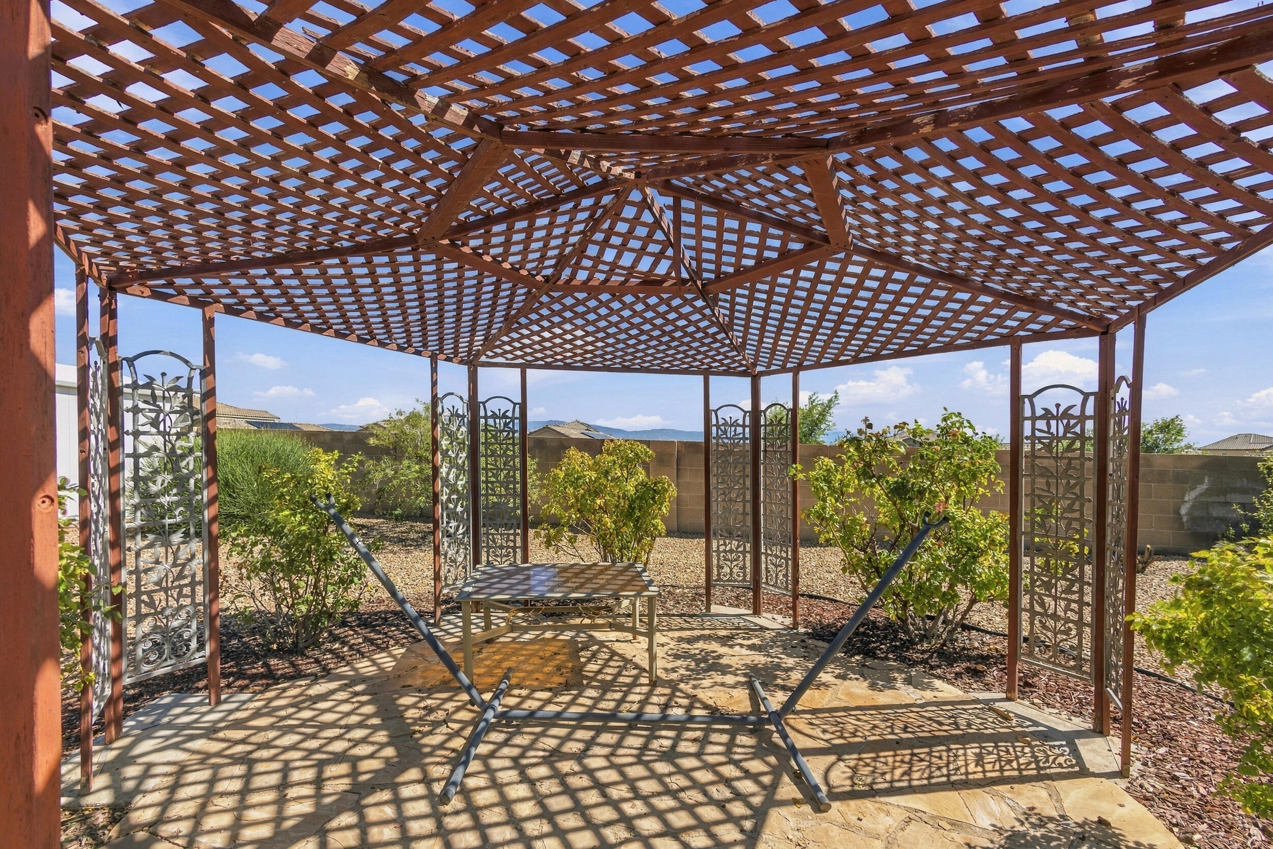 Photo 14 — 1521 Bosque Vista Loop NW