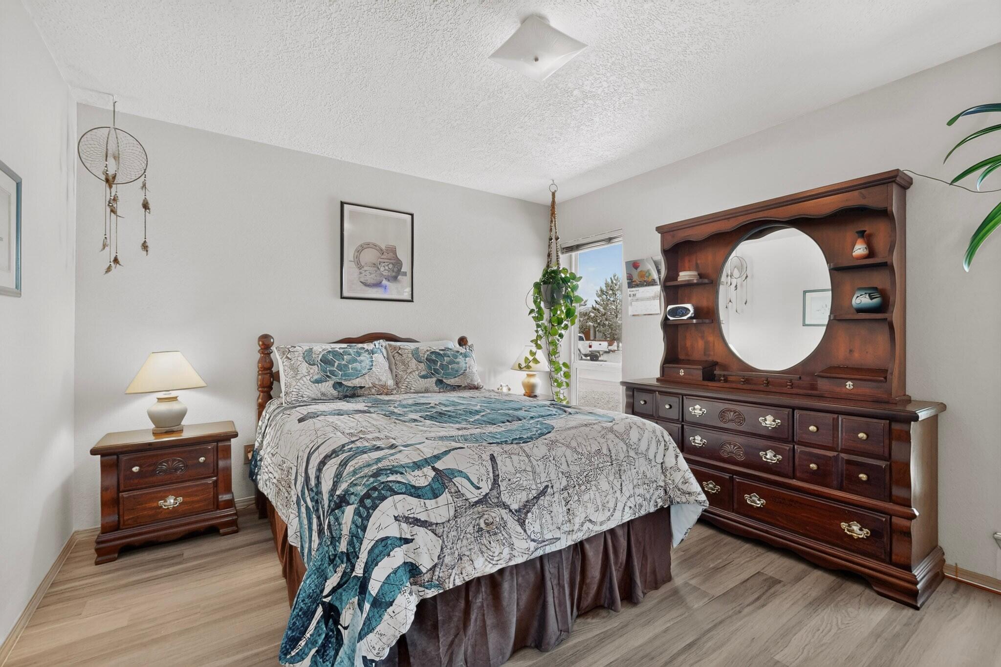 Photo 18 — 9933 Clearwater Street NW