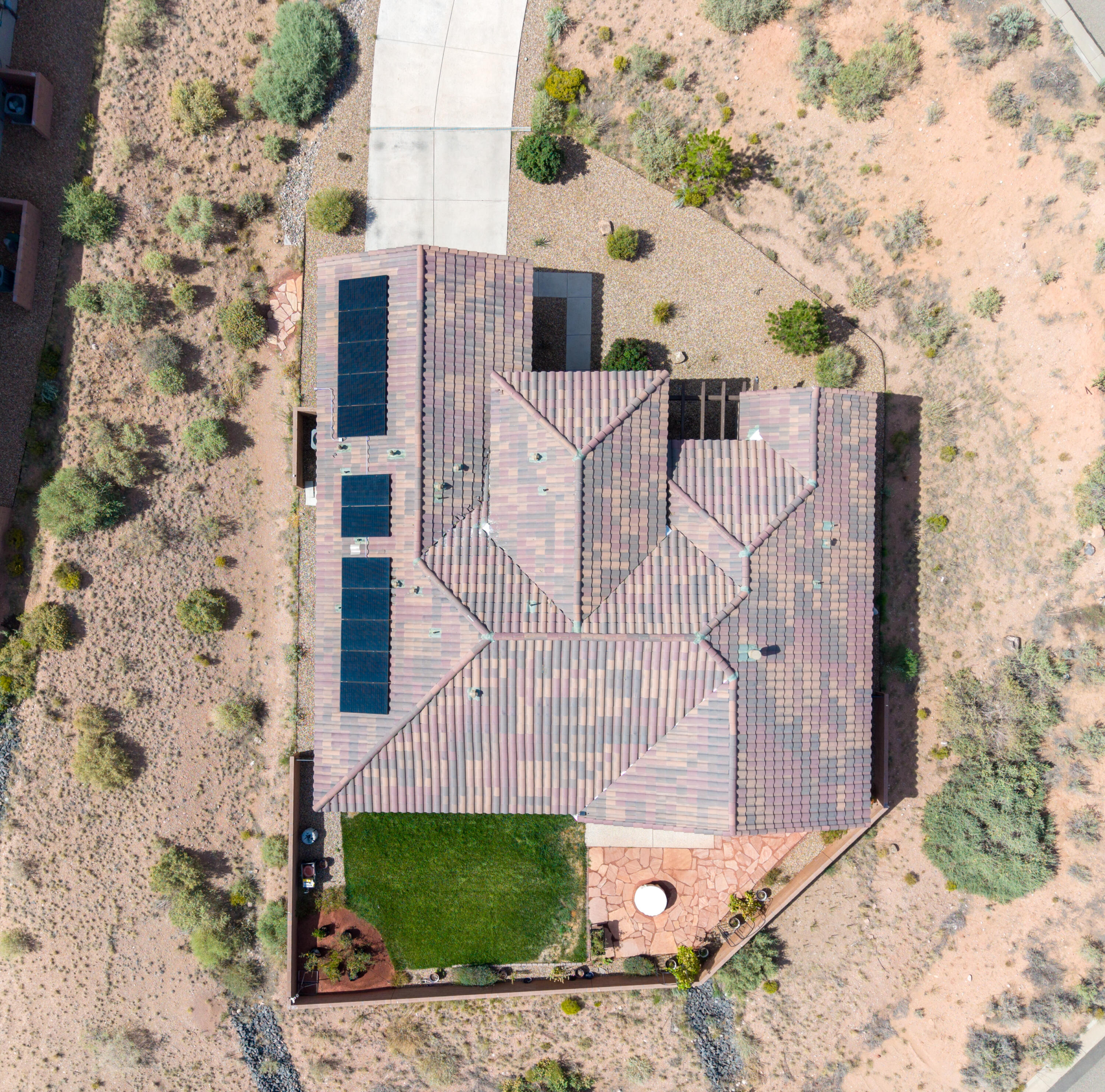 Photo 11 — 5572 Barranca Overlook Court NE