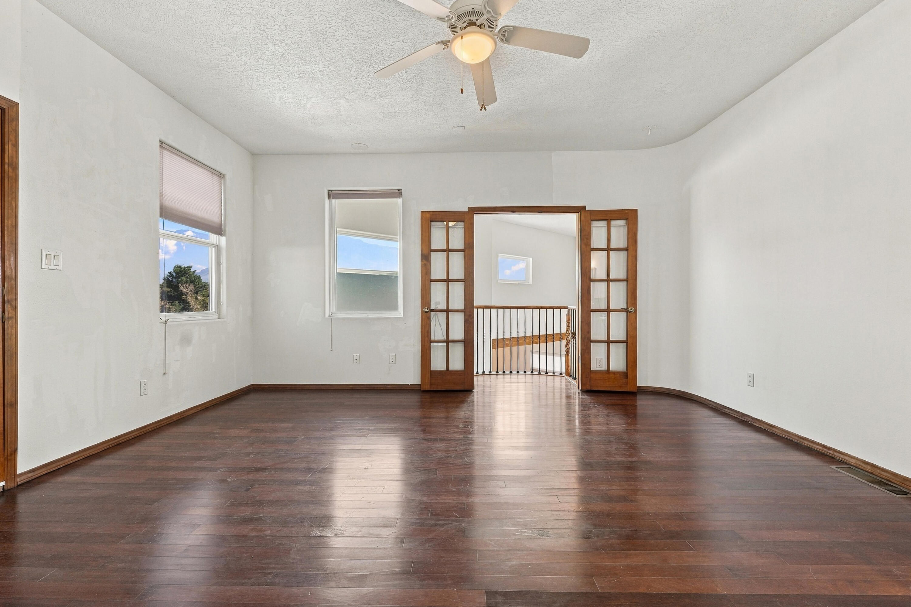 Photo 14 — 7921 San Diego Avenue NE