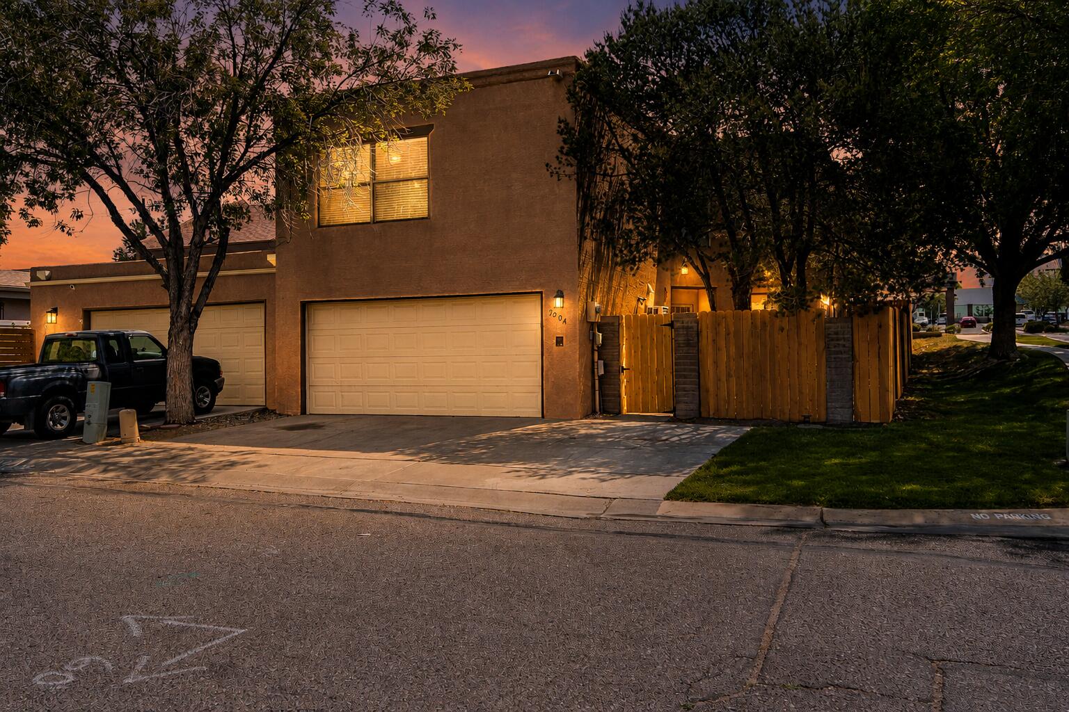 7904 Blue Jay Lane NE, Albuquerque, NM 87109