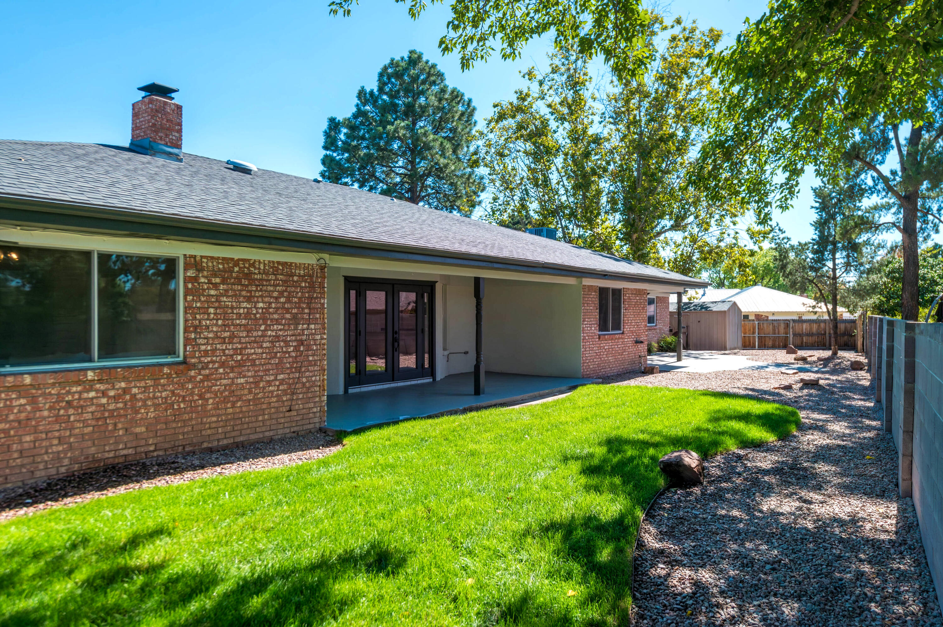 Photo 13 — 7015 Lantern Road NE