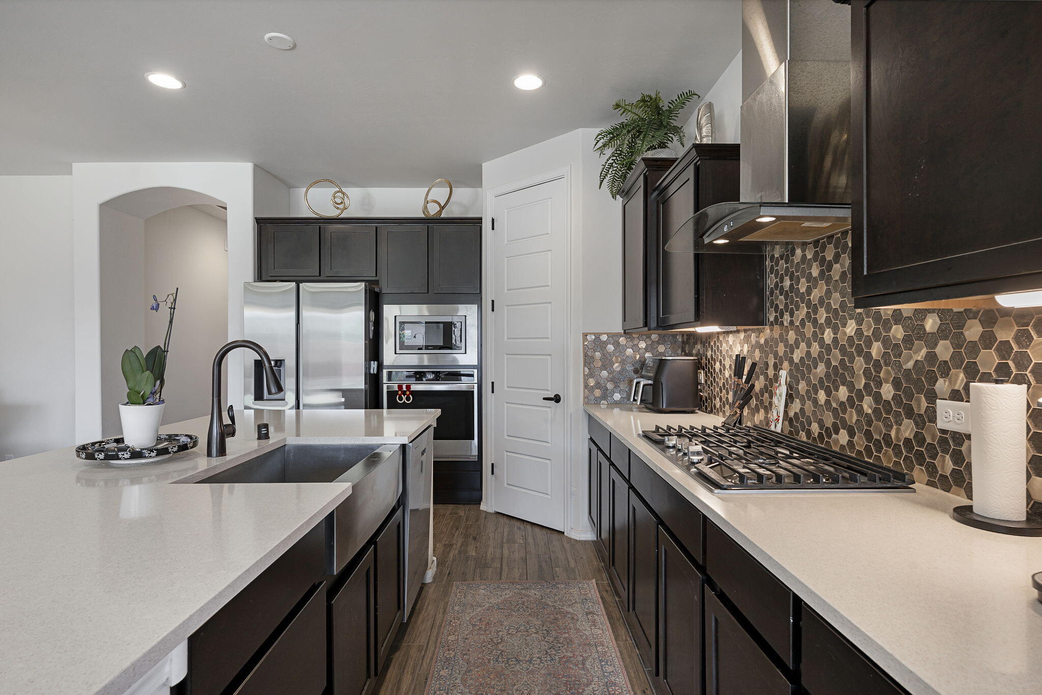 Photo 4 — 374 W Adeline Avenue SW