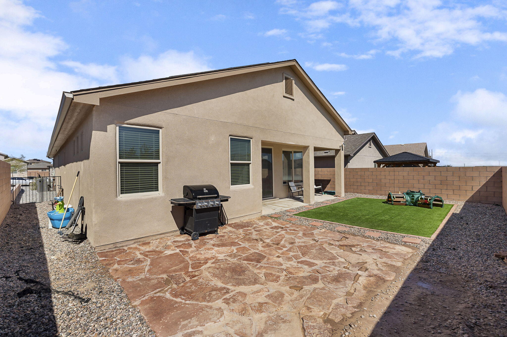 Photo 18 — 374 W Adeline Avenue SW