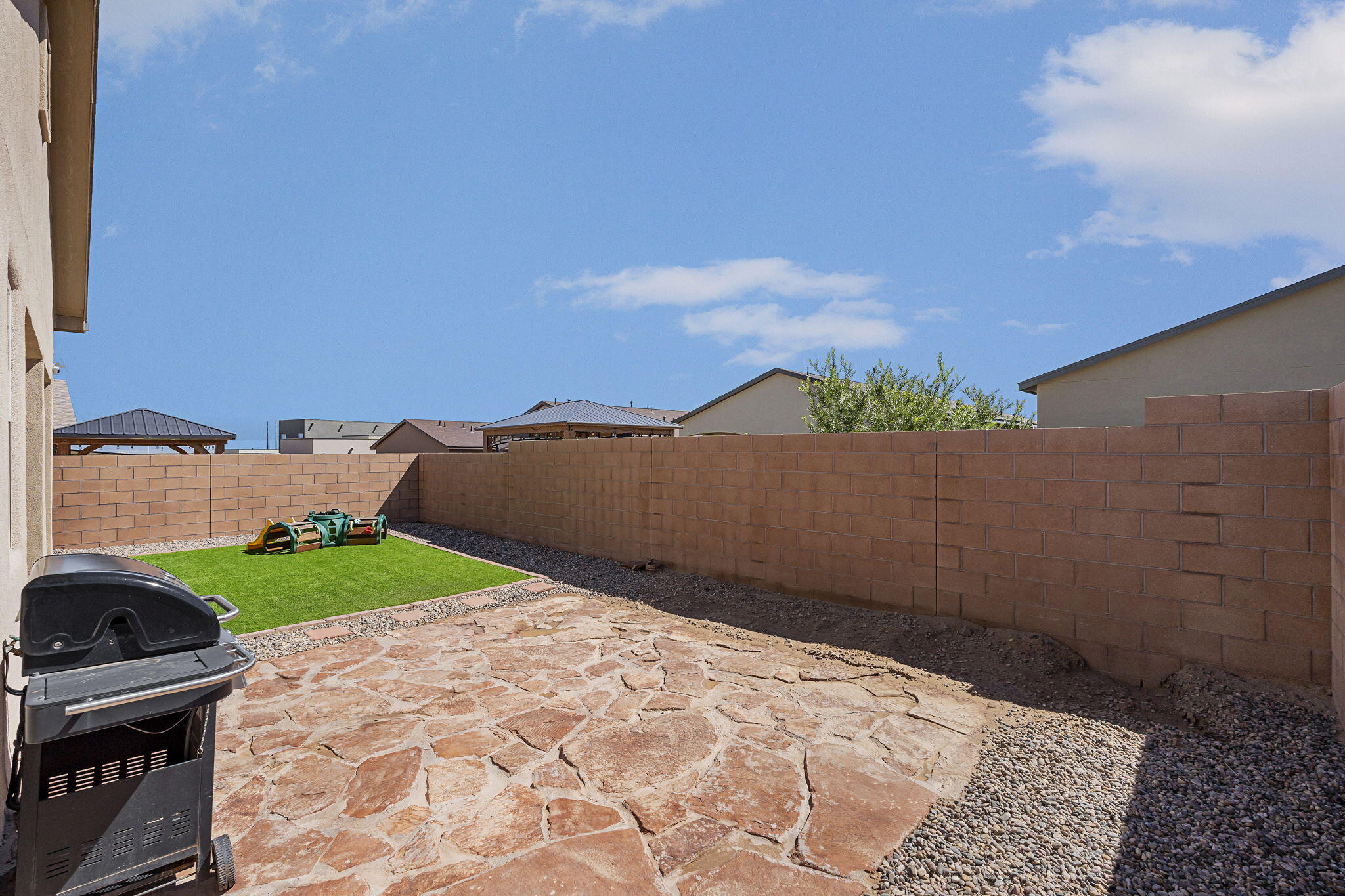Photo 19 — 374 W Adeline Avenue SW