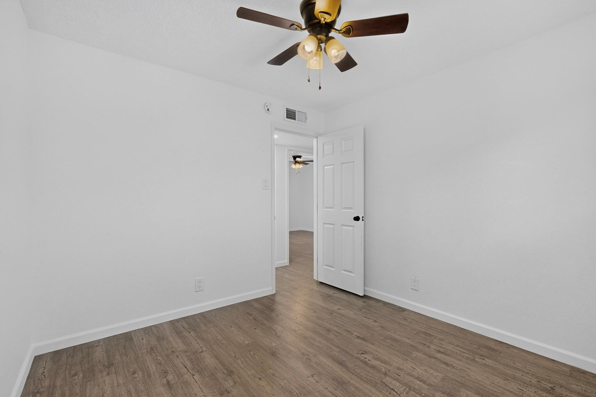 Photo 7 — 900 57th Street NW