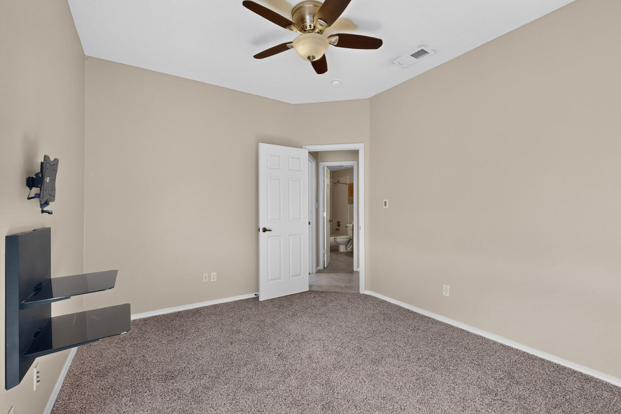 Photo 2 — 11019 Alta Drive NW