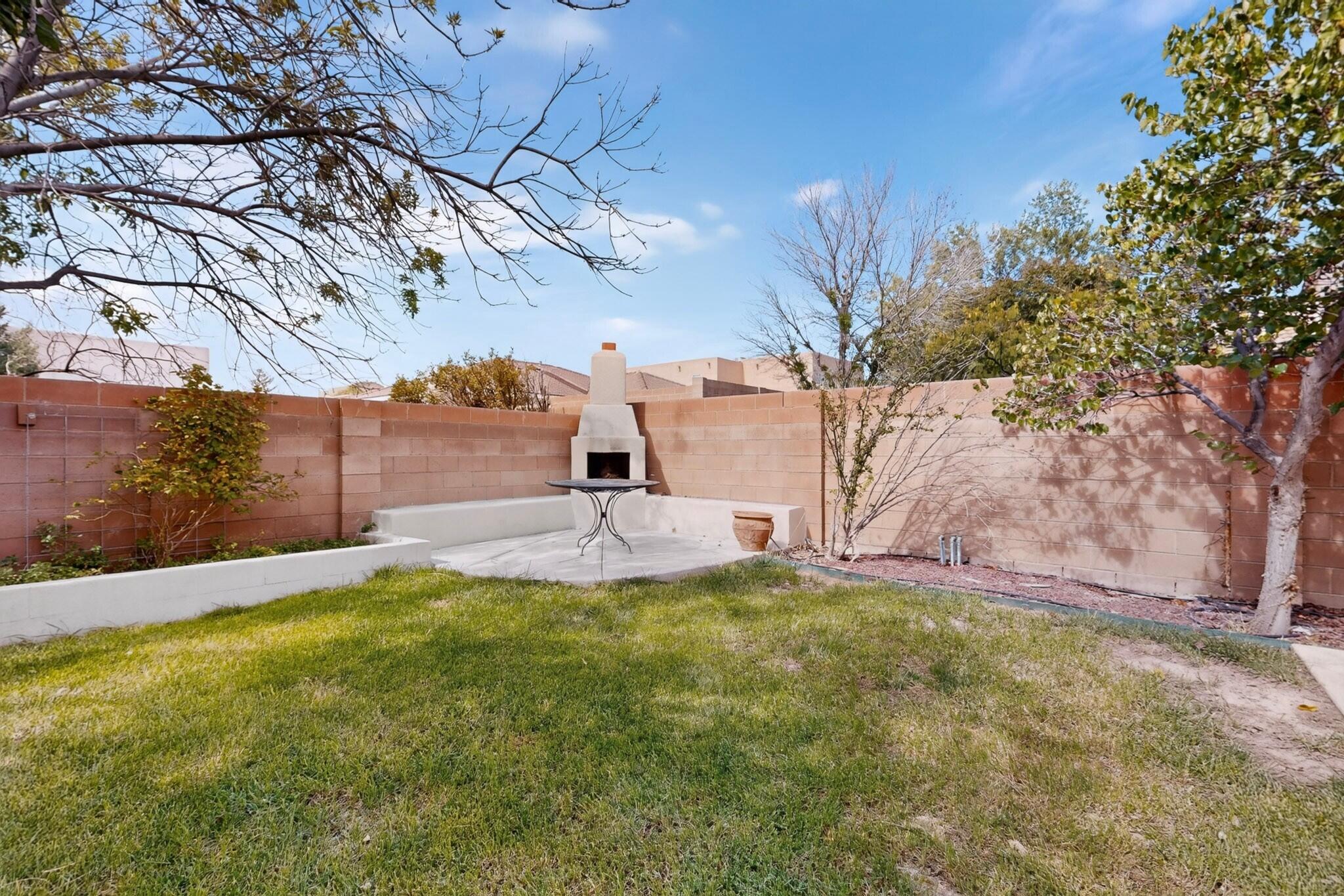 Photo 14 — 11019 Alta Drive NW