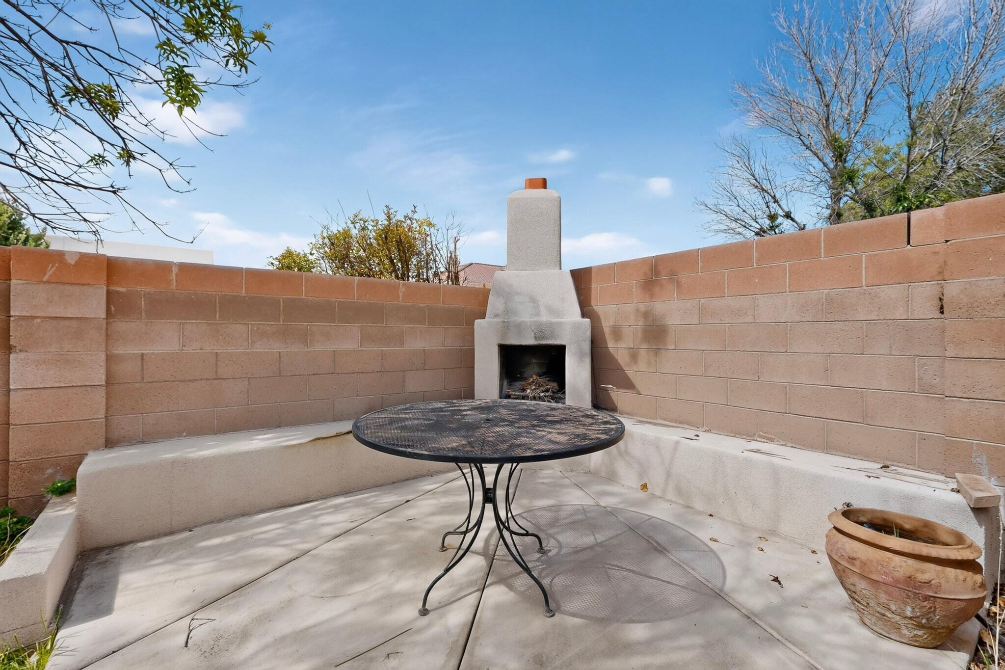 Photo 17 — 11019 Alta Drive NW
