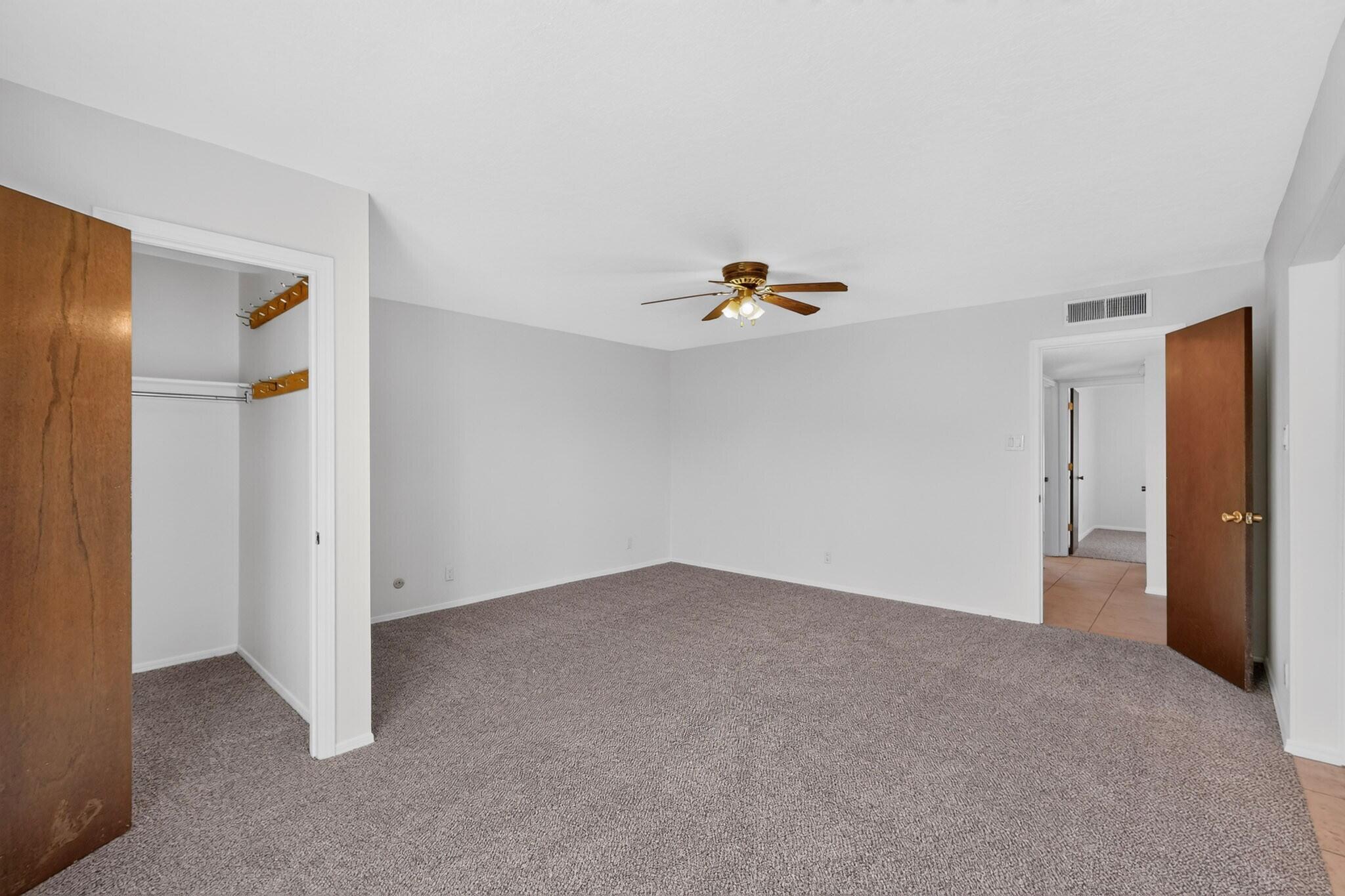 Photo 15 — 7801 Pioneer Trail NE