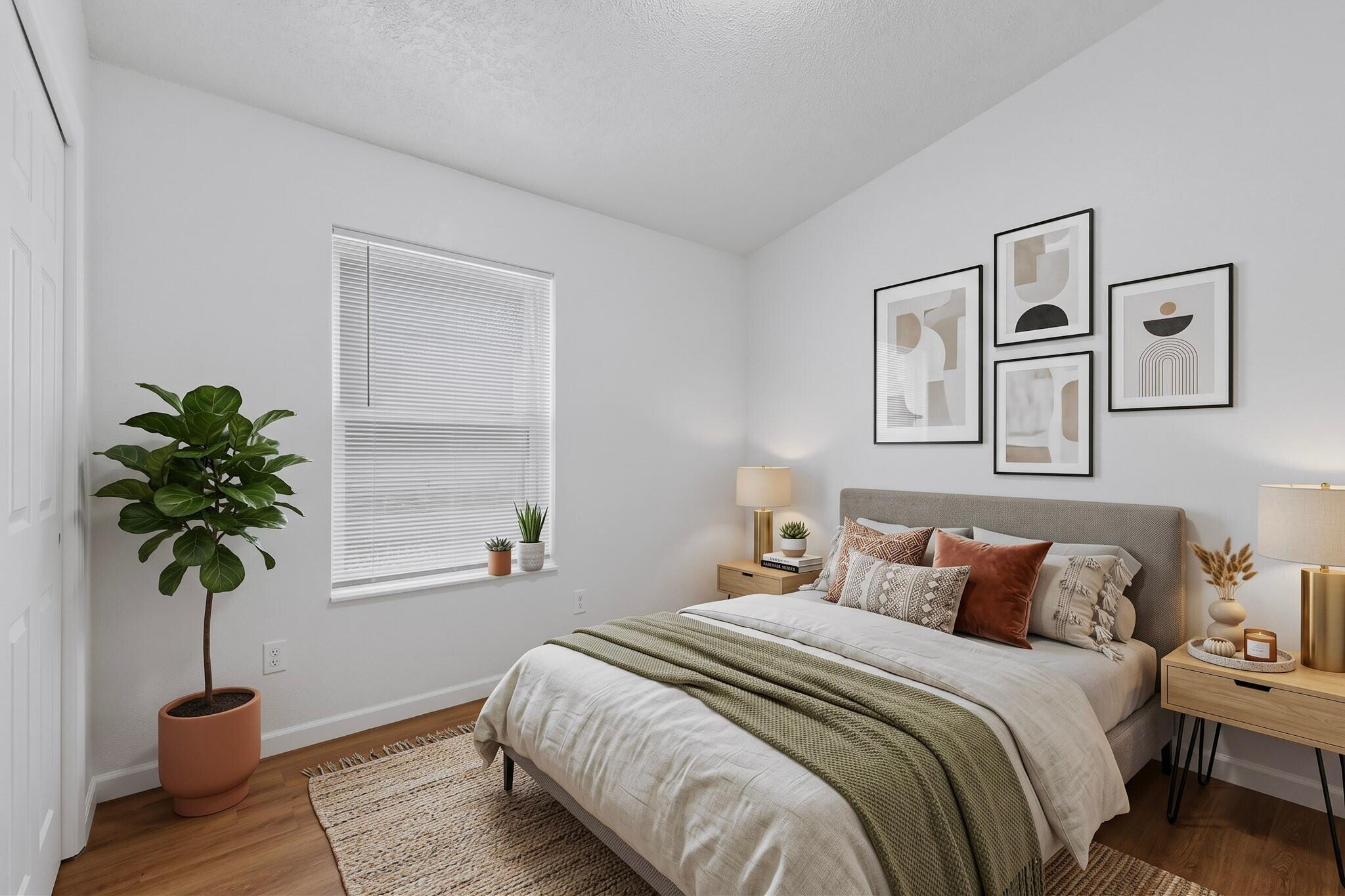 Photo 4 — 2102 N Ensenada Circle SE