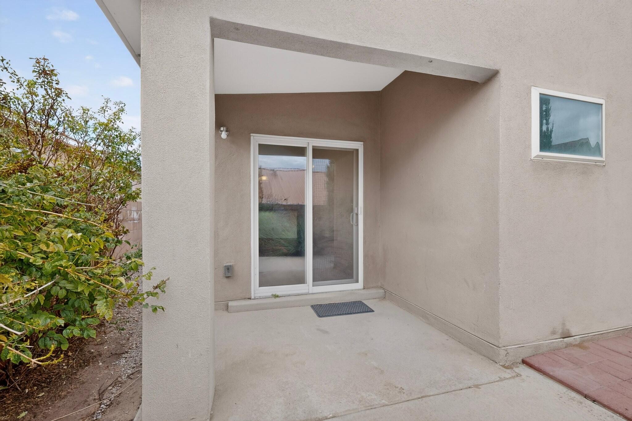 Photo 12 — 2102 N Ensenada Circle SE