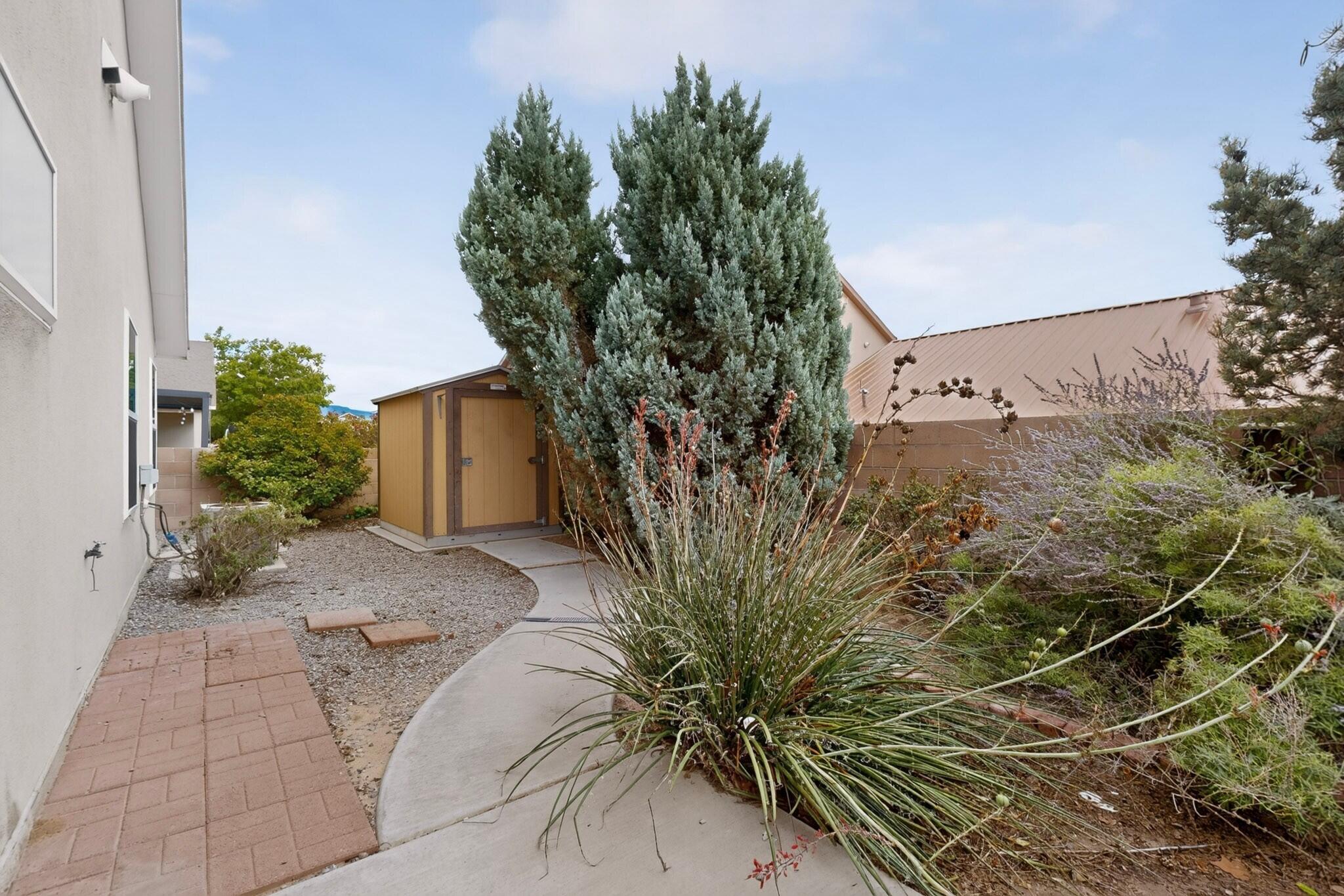 Photo 14 — 2102 N Ensenada Circle SE