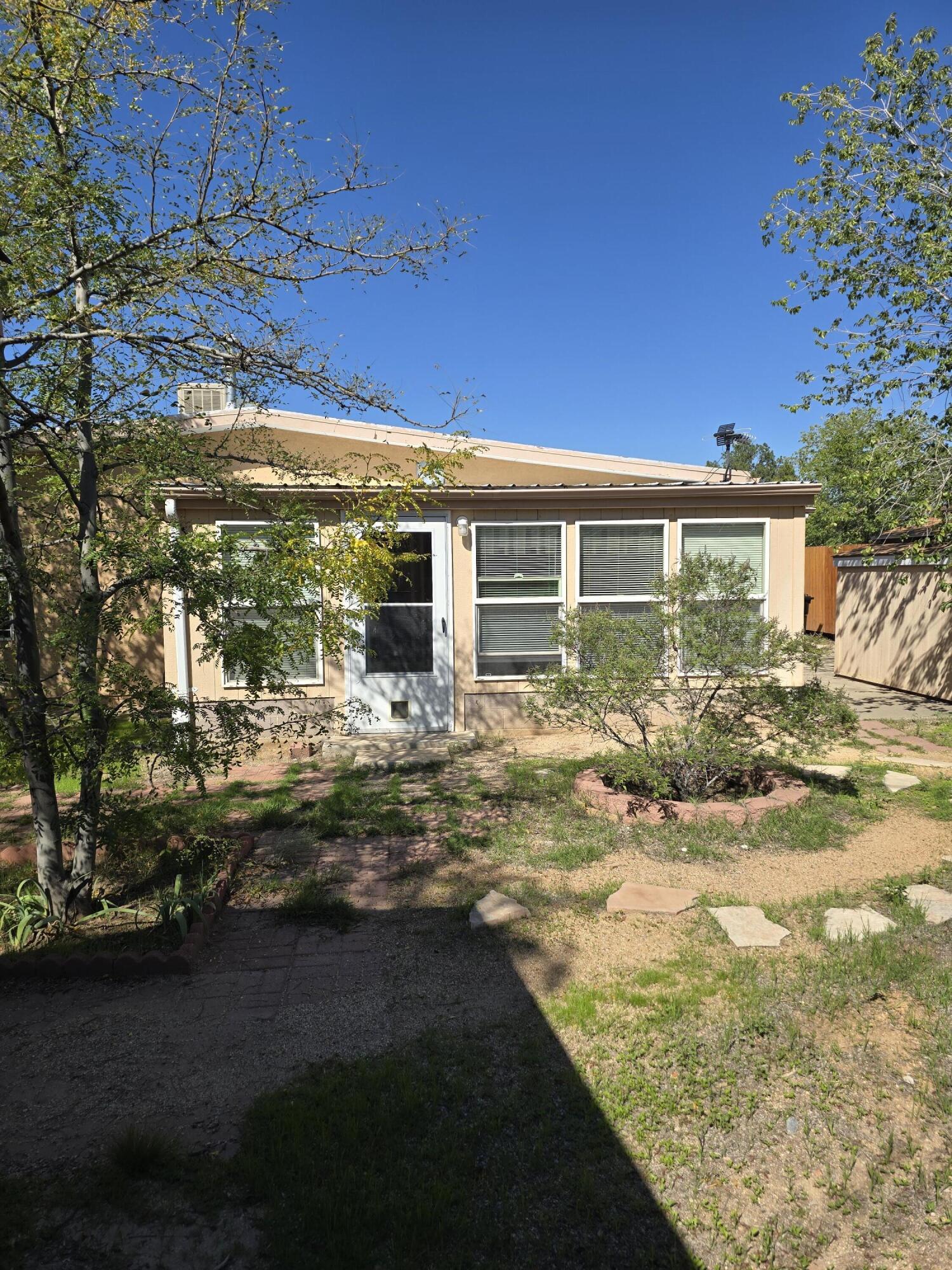 Photo 15 — 4308 Shepard Road NE
