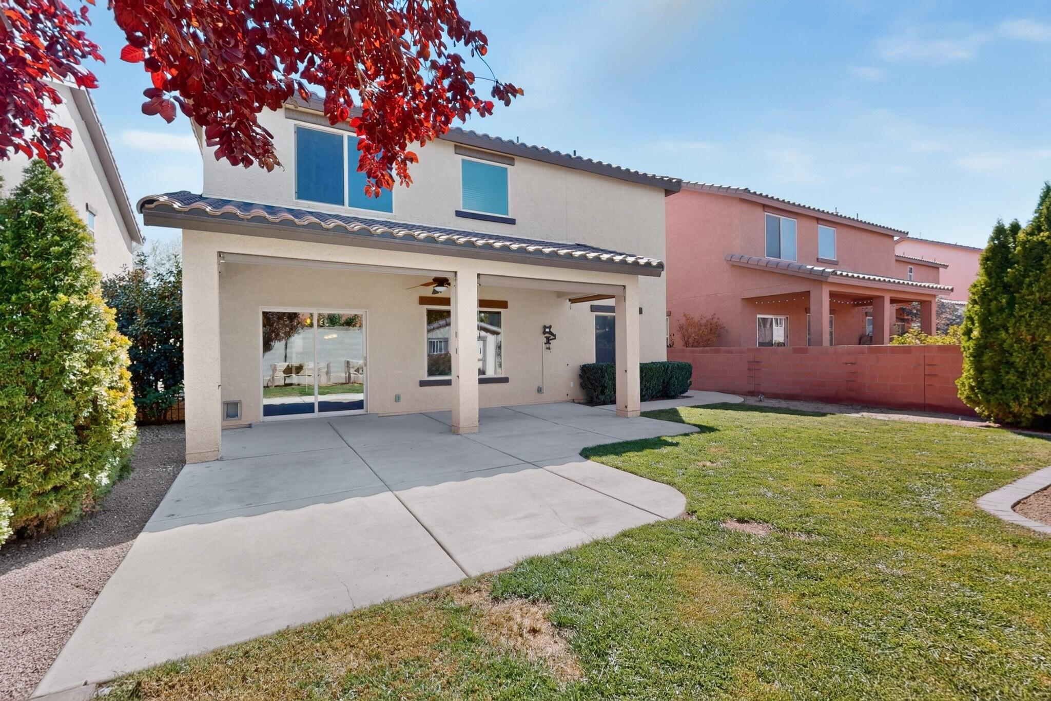Photo 5 — 5843 Fossil Road NW