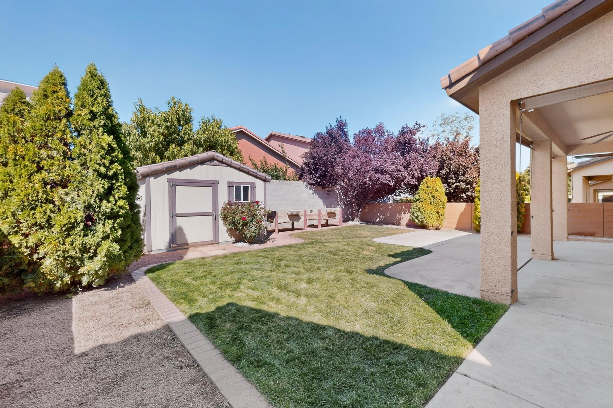 Photo 3 — 5843 Fossil Road NW