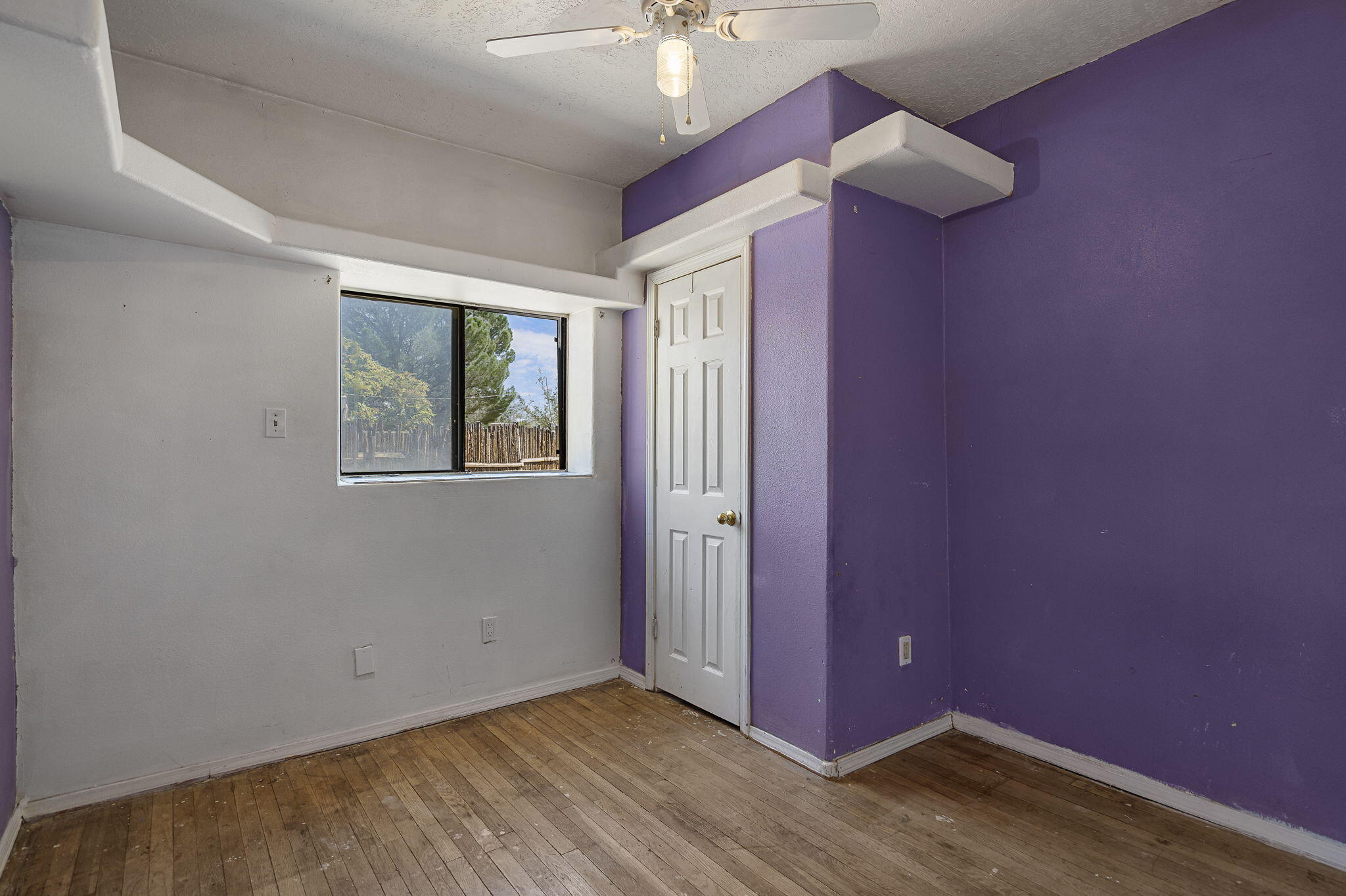 Photo 11 — 620 Iron Avenue SW