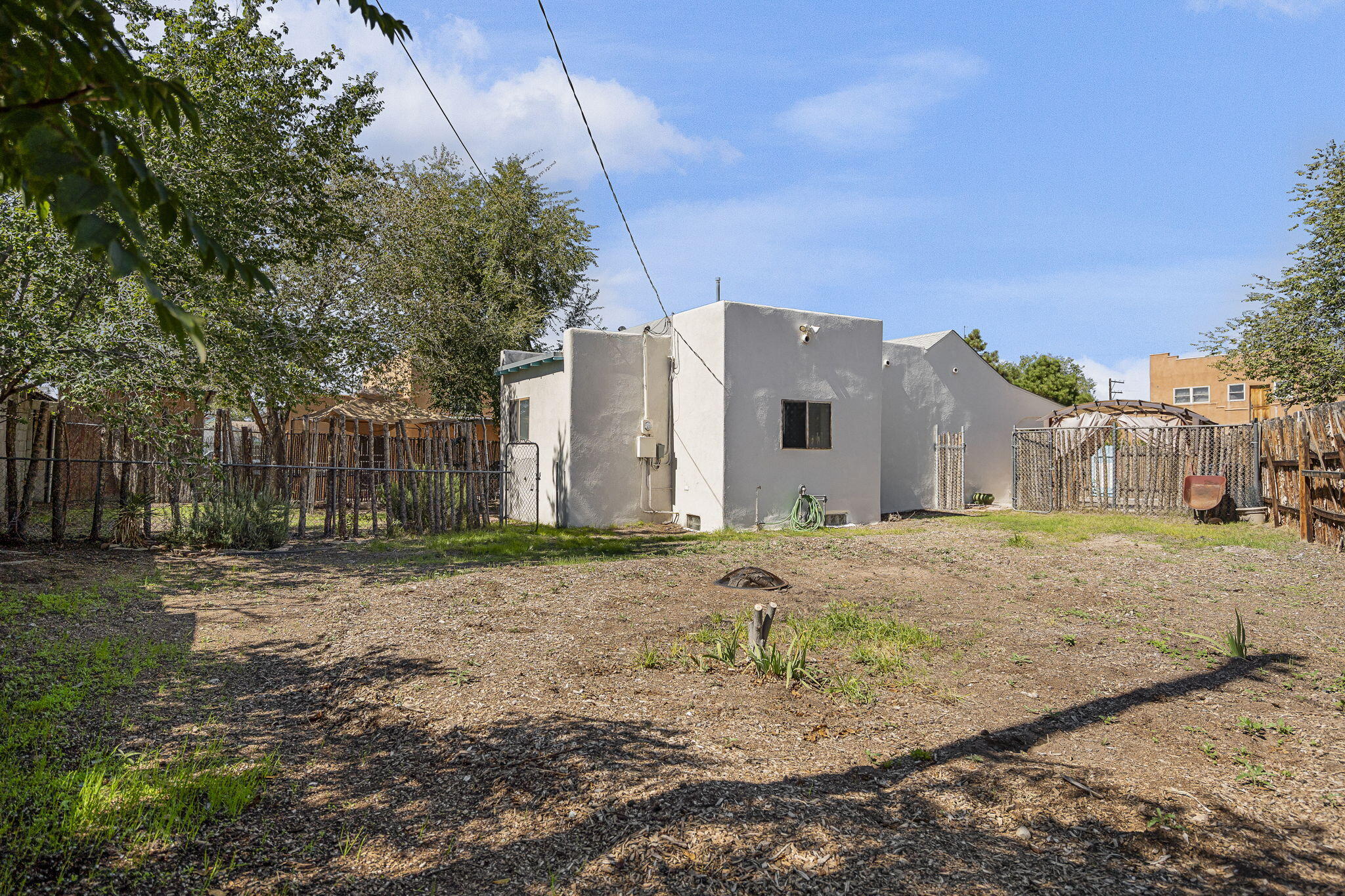 Photo 3 — 620 Iron Avenue SW