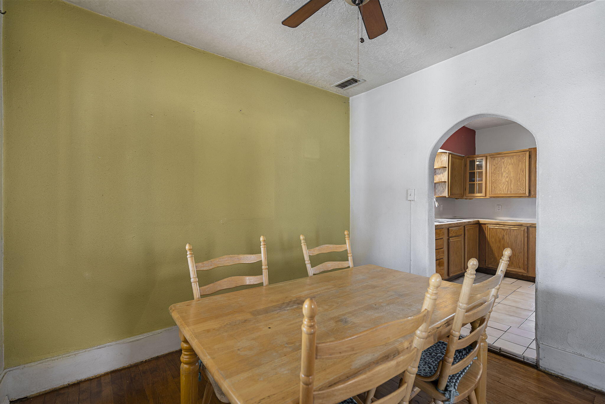 Photo 16 — 620 Iron Avenue SW