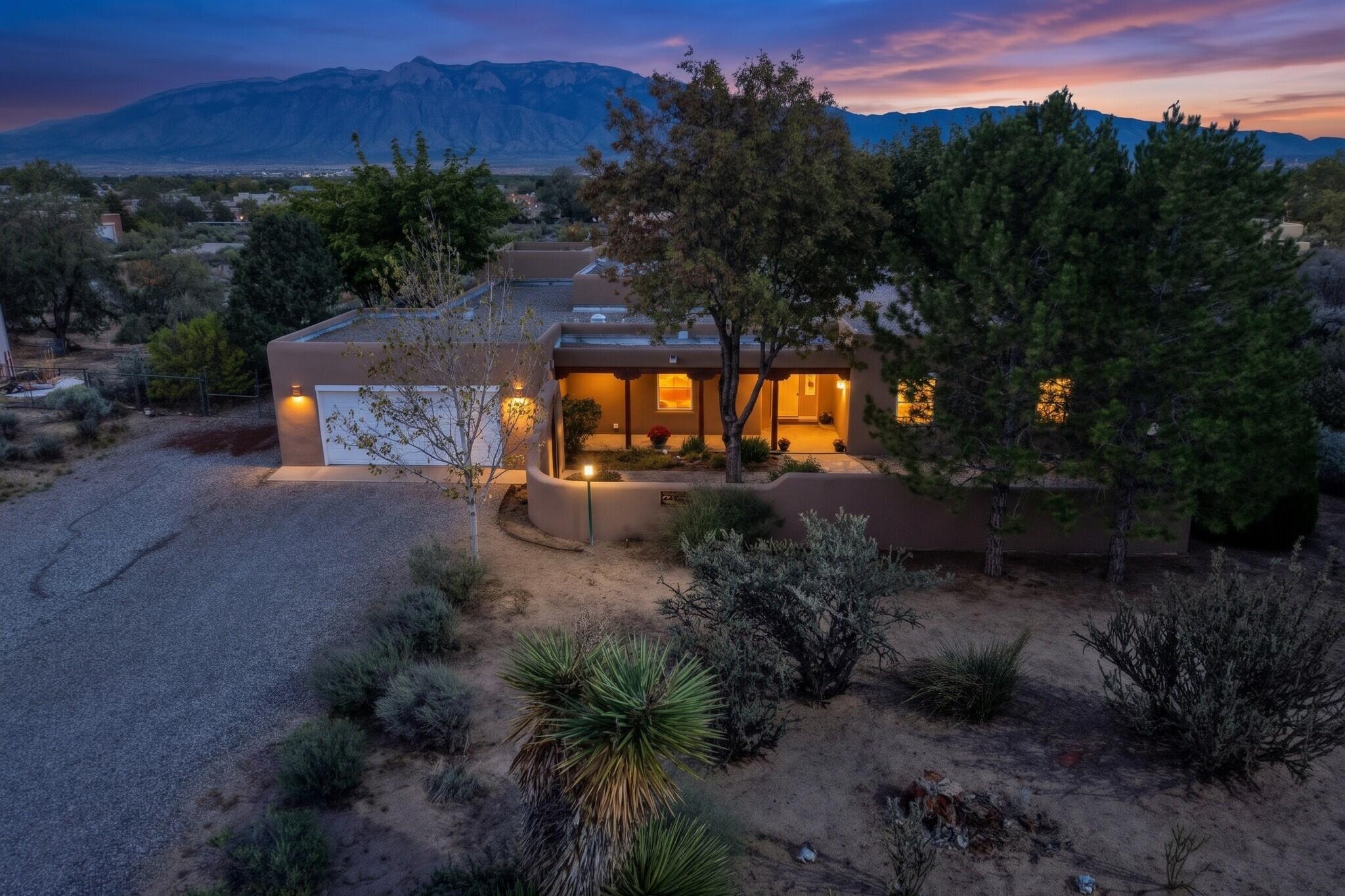 150 Silva Court, Corrales, NM 87048