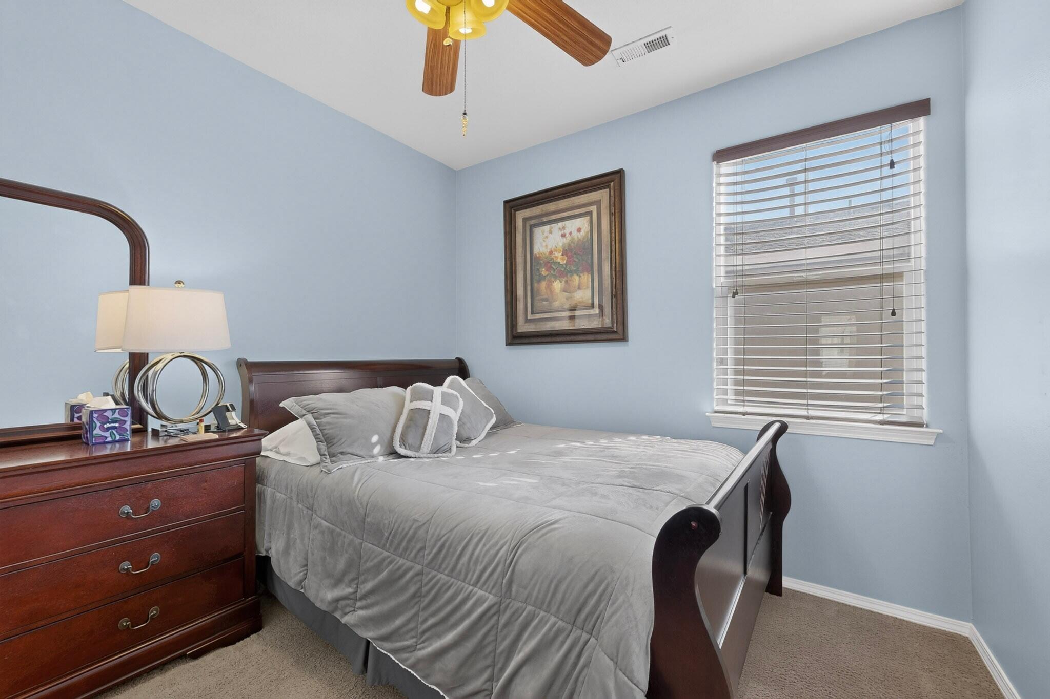 Photo 18 — 9324 Upper Meadow Avenue SW