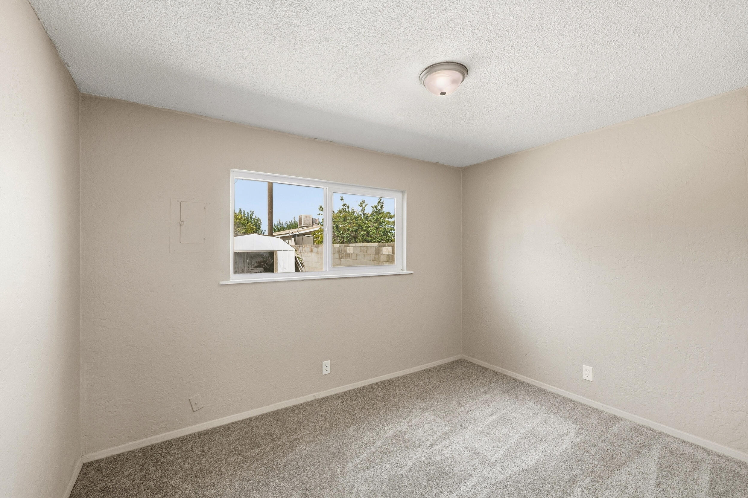 Photo 18 — 825 59th Street NW