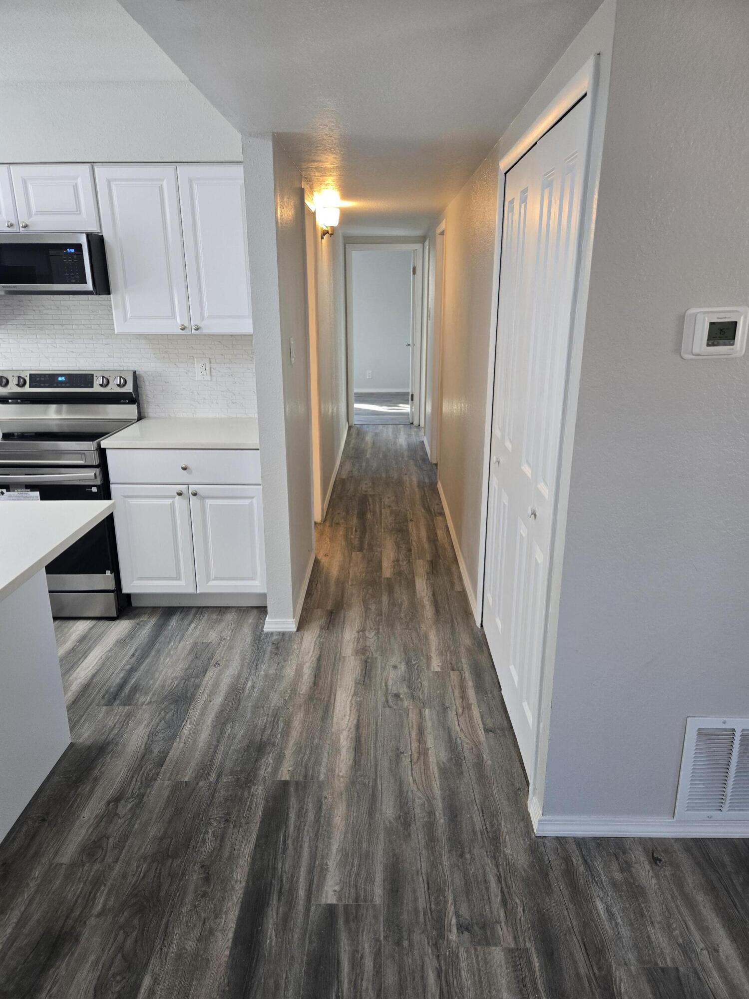 Photo 20 — 9020 Princess Jeanne Avenue NE