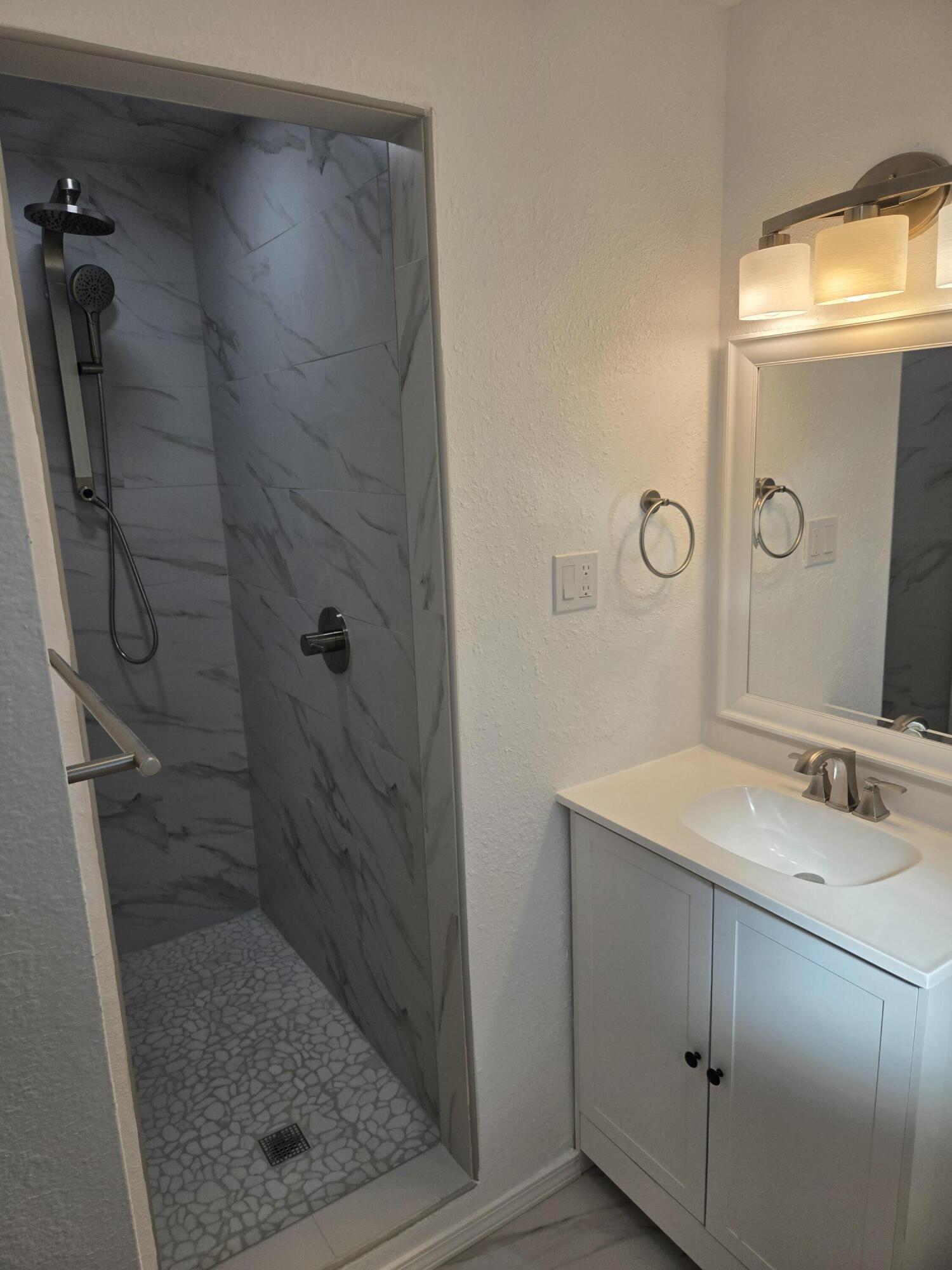 Photo 13 — 9020 Princess Jeanne Avenue NE