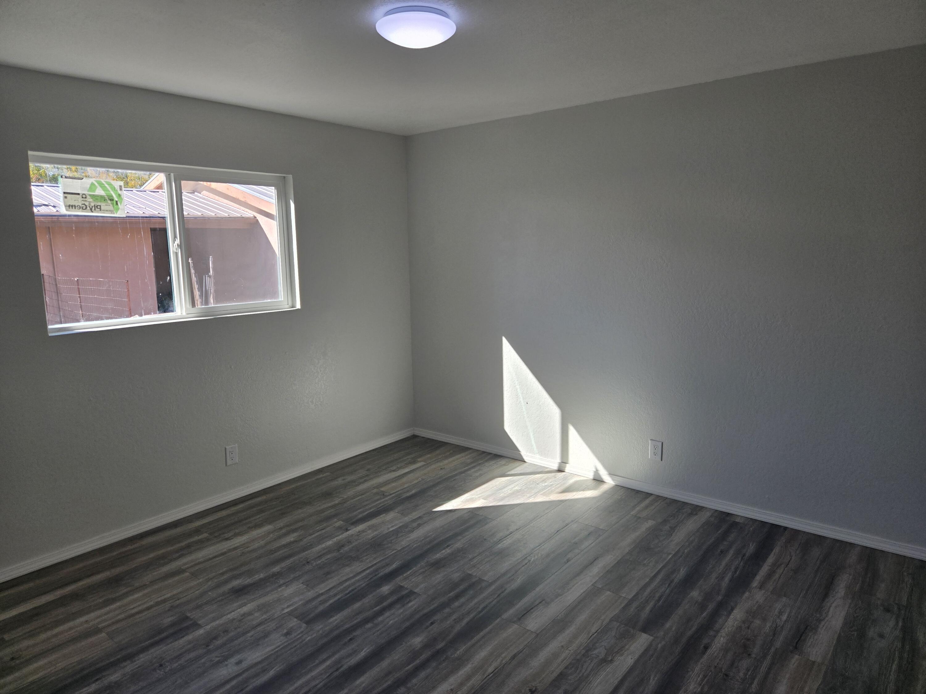 Photo 9 — 9020 Princess Jeanne Avenue NE