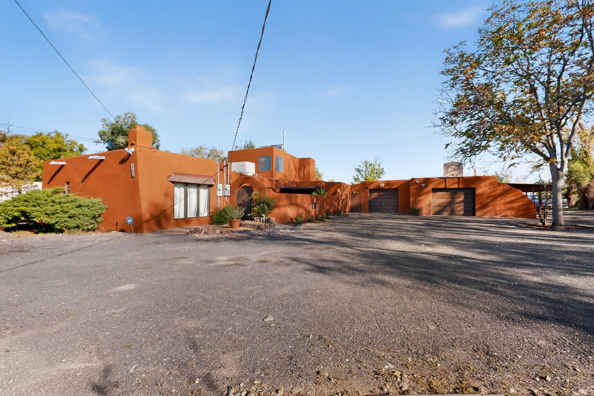 Photo 6 — 225 Willow Road NW