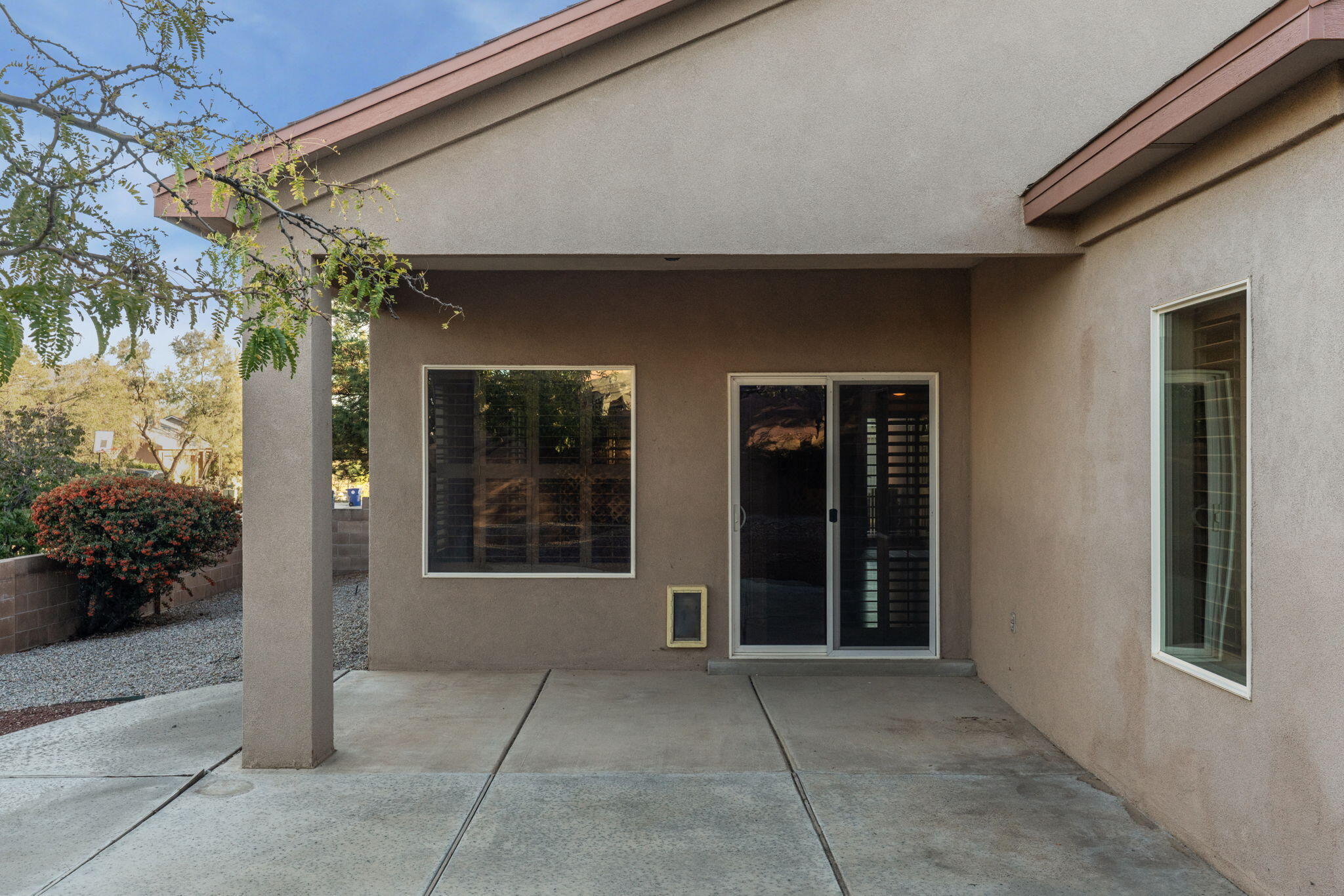 Photo 7 — 6101 Loro Avenue NW
