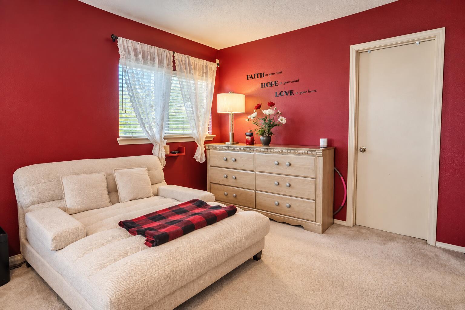 Photo 12 — 3434 Mountainside Parkway NE