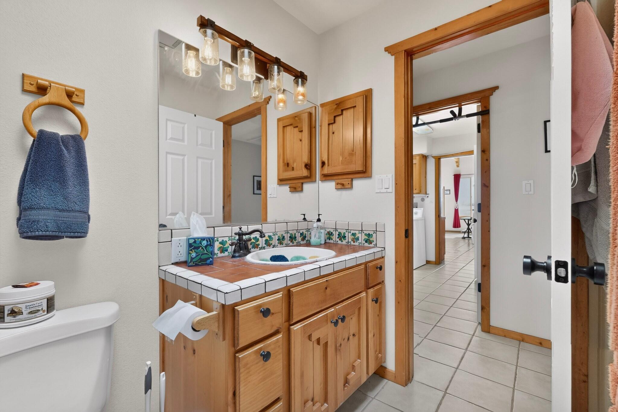 Photo 15 — 5725 Rio Pinos Road NE