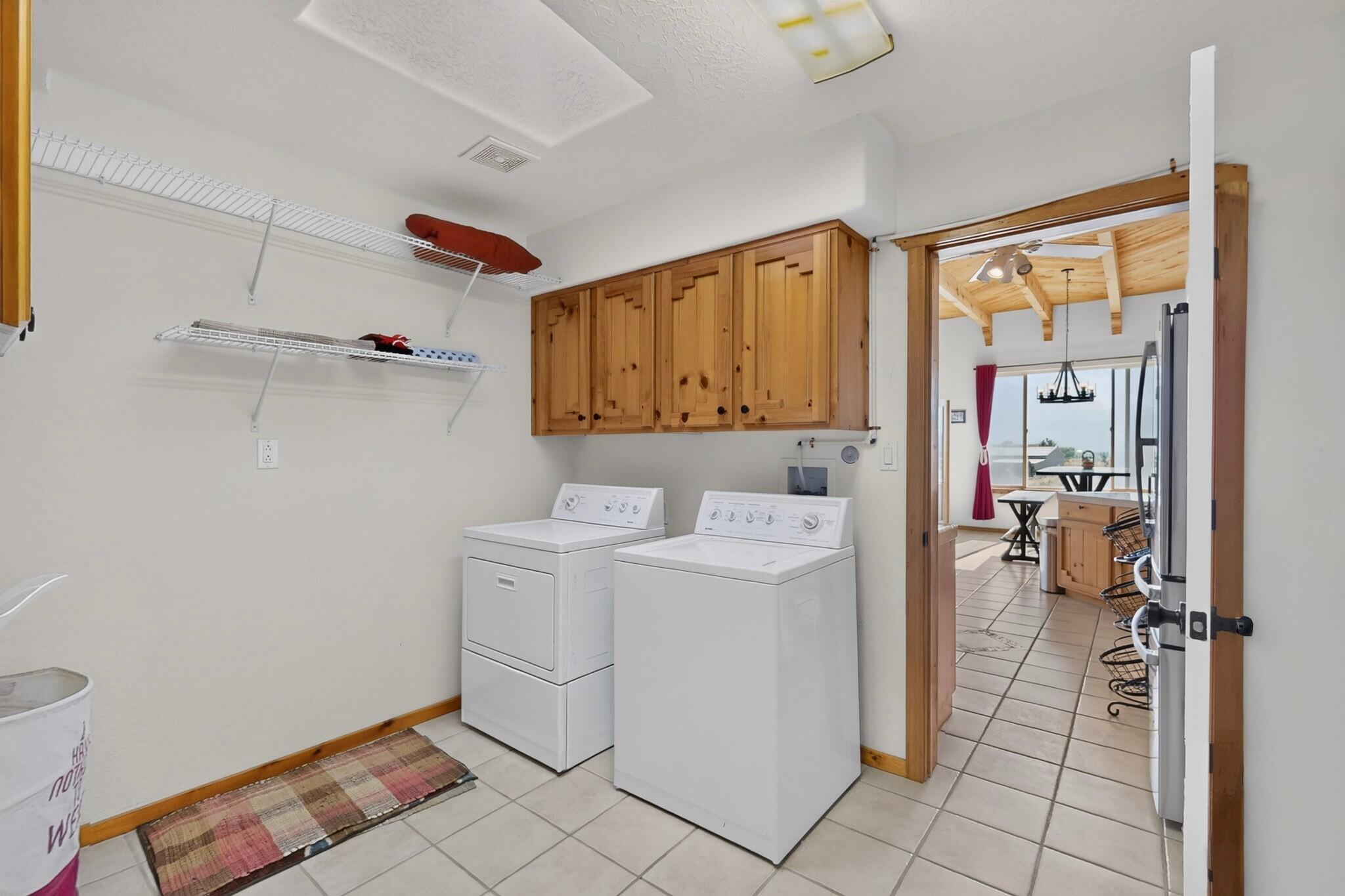 Photo 12 — 5725 Rio Pinos Road NE
