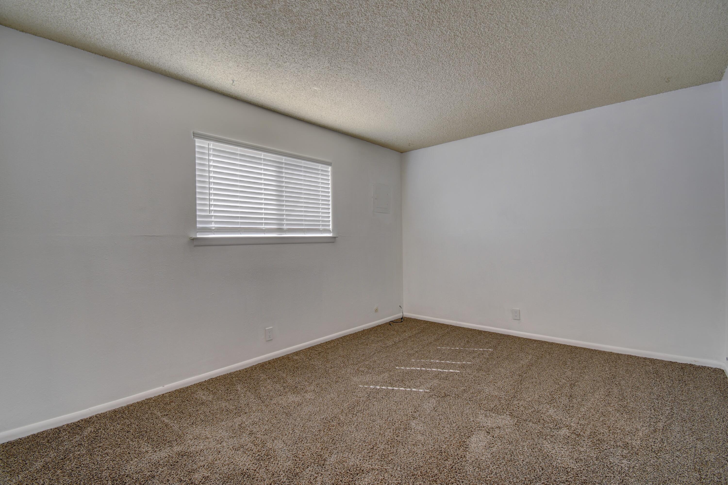 Photo 10 — 12006 Stilwell Place NE APT C