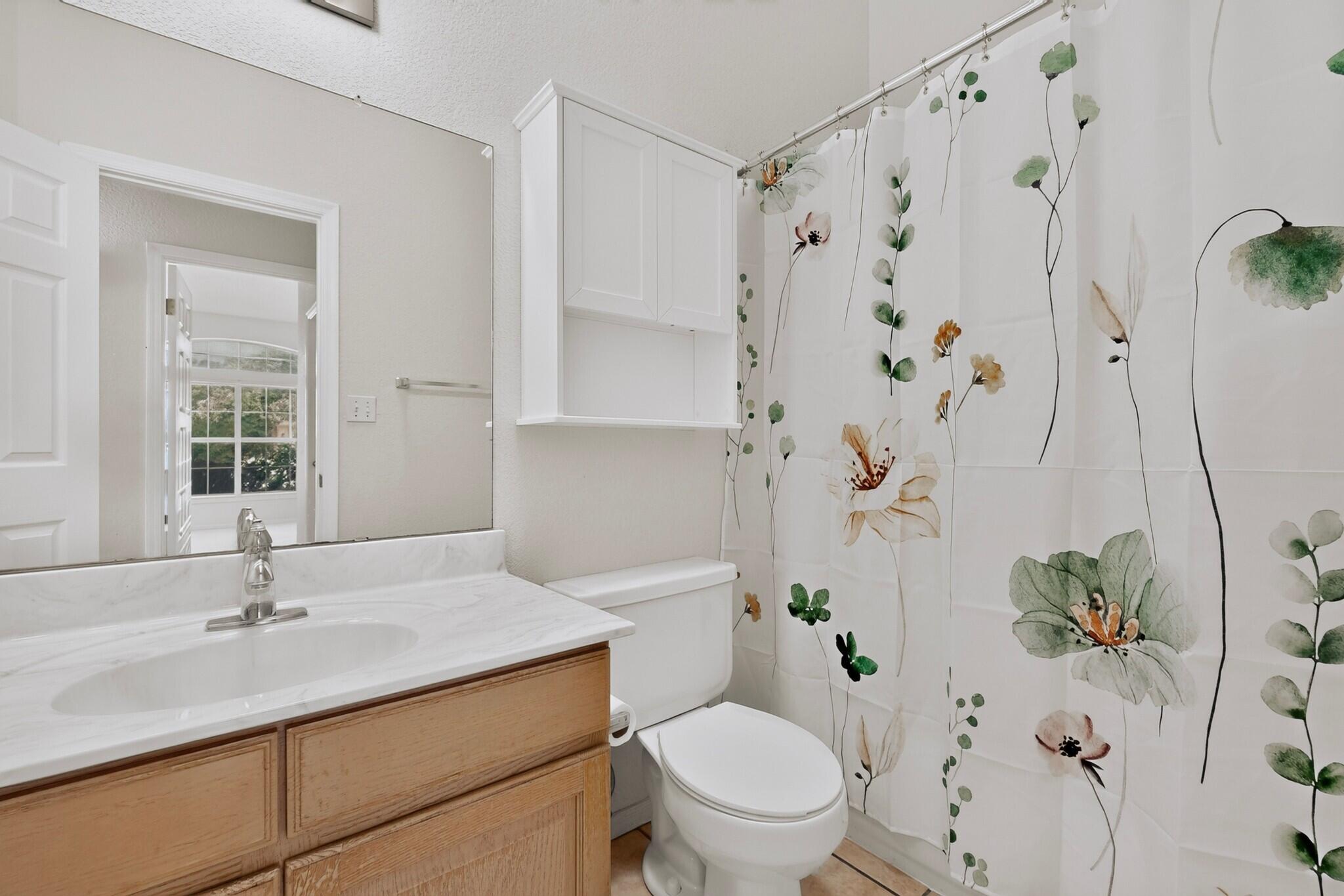 Photo 18 — 6704 Mesa Solana Place NW