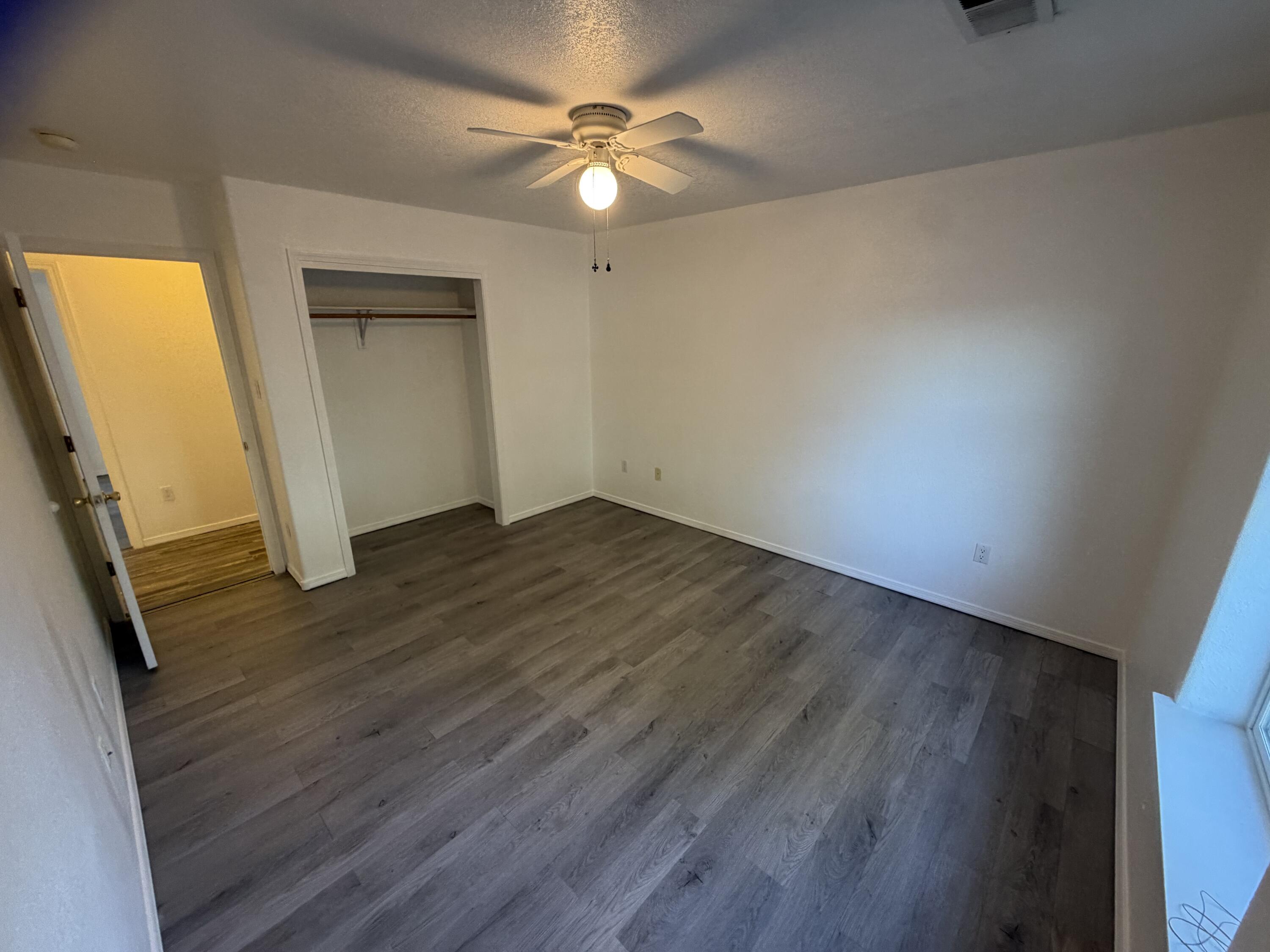 Photo 18 — 3325 21st Avenue SE