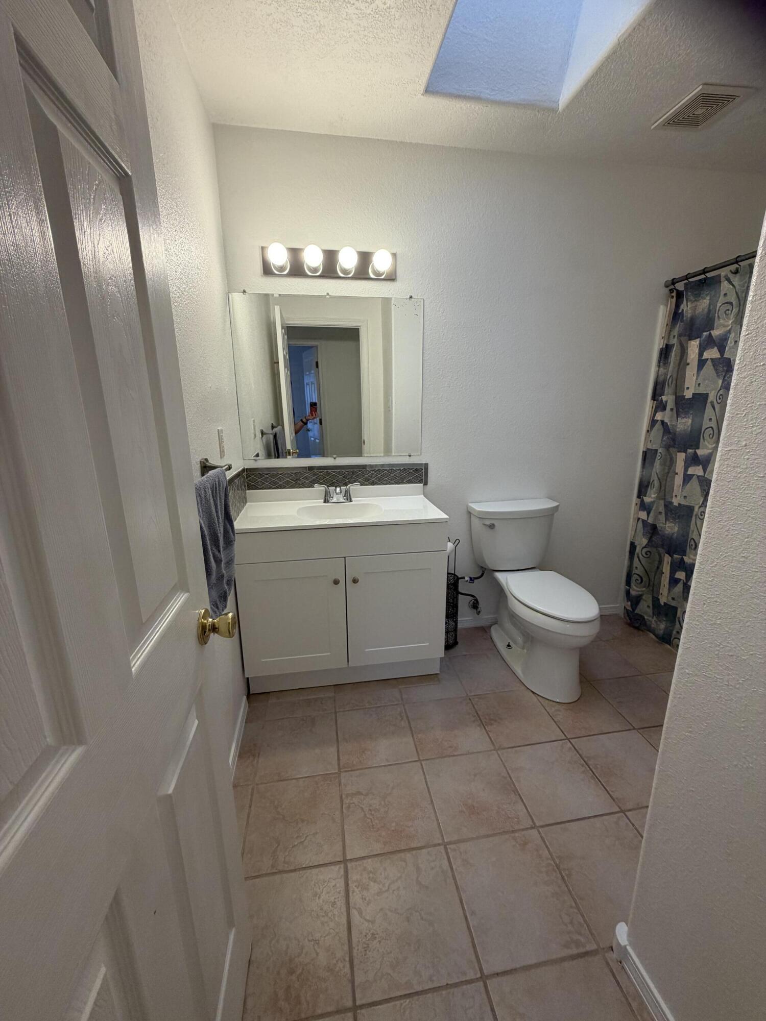 Photo 15 — 3325 21st Avenue SE