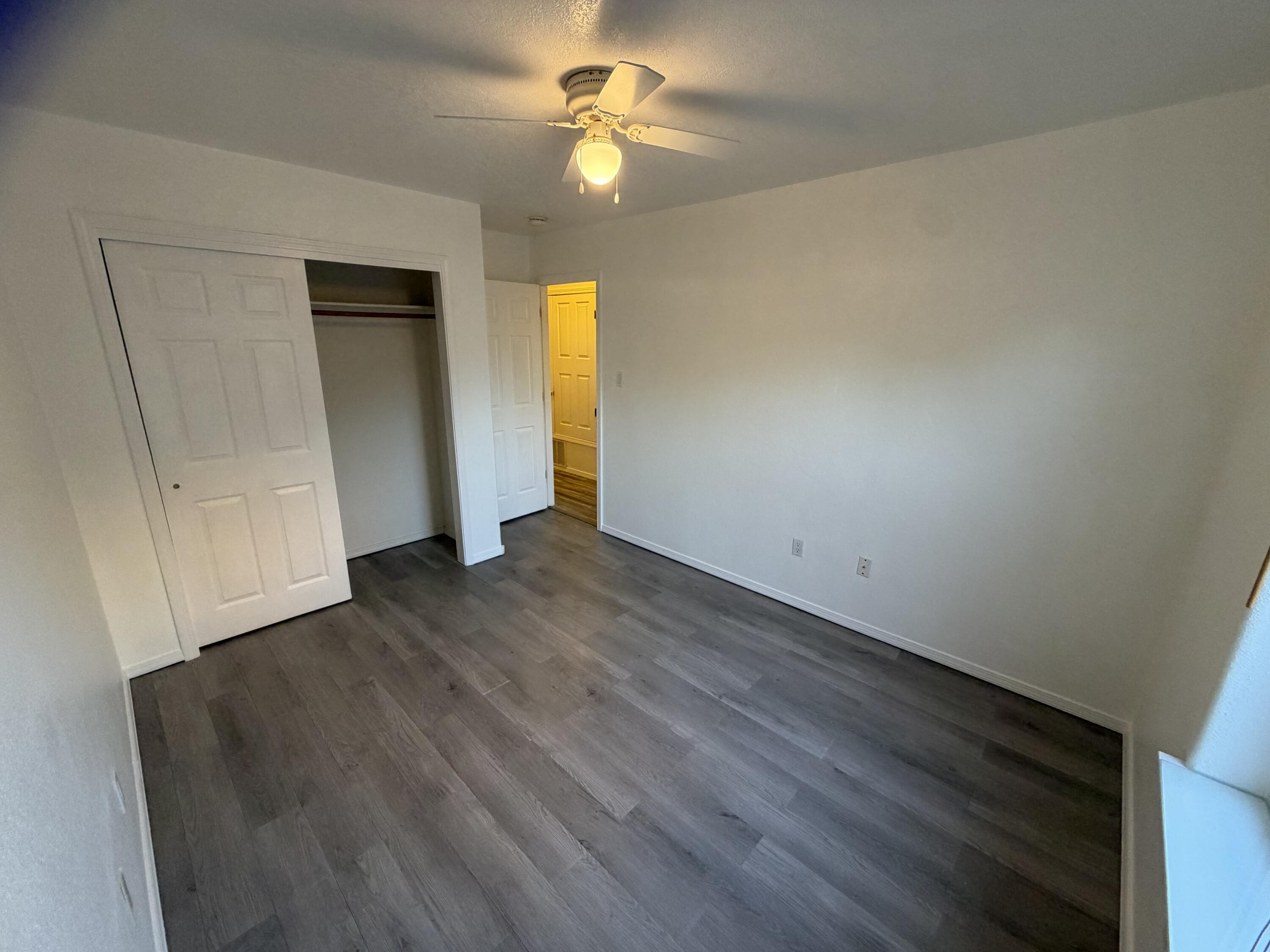 Photo 12 — 3325 21st Avenue SE
