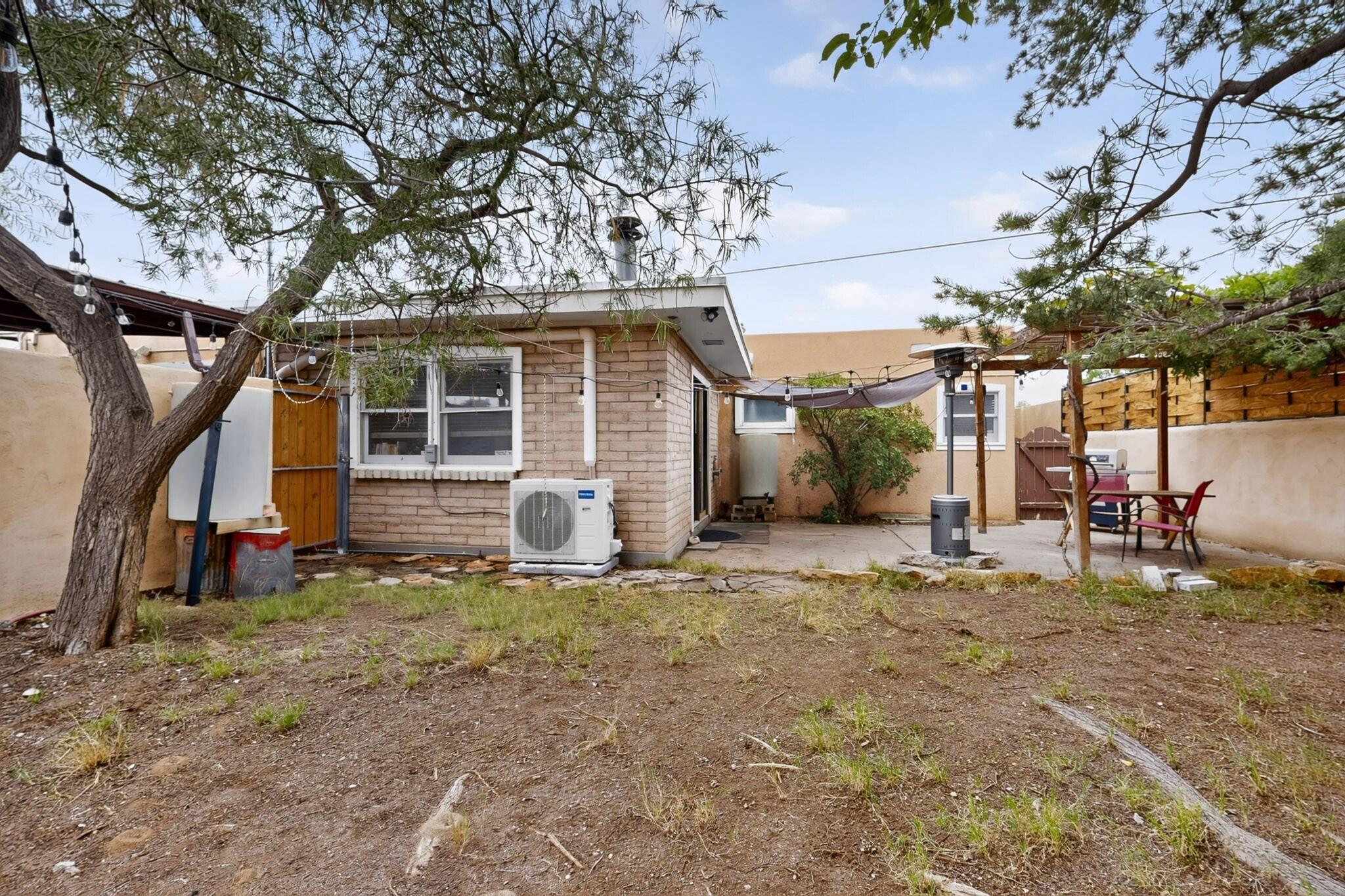 Photo 9 — 2808 Kathryn Avenue SE