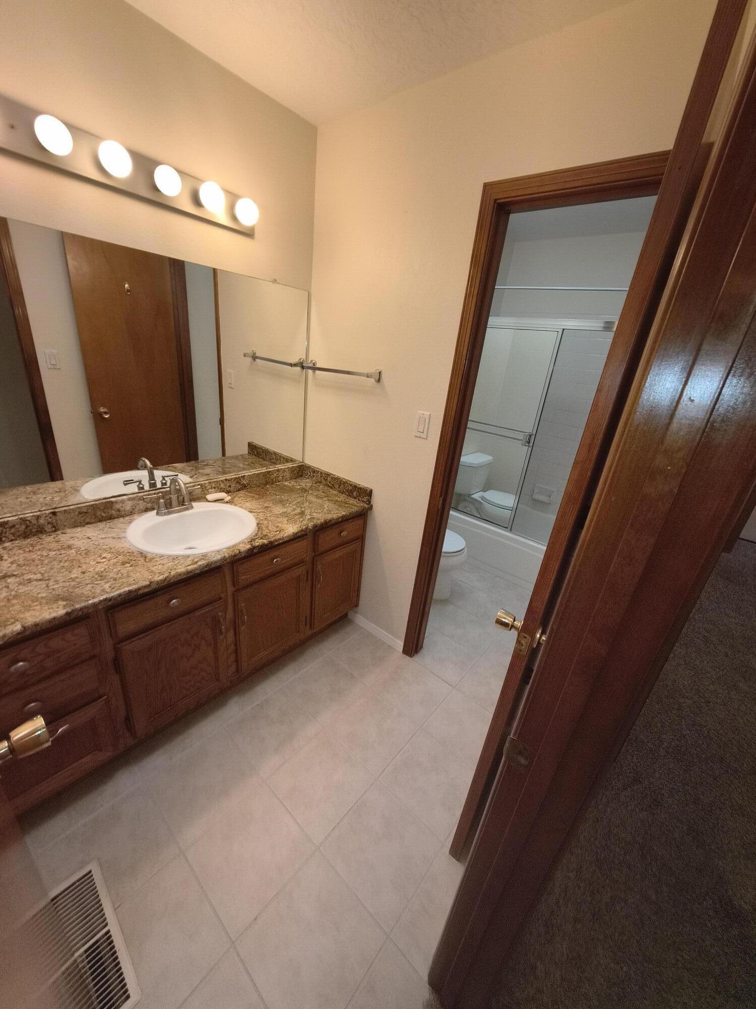 Photo 16 — 6651 Lamy Street NW