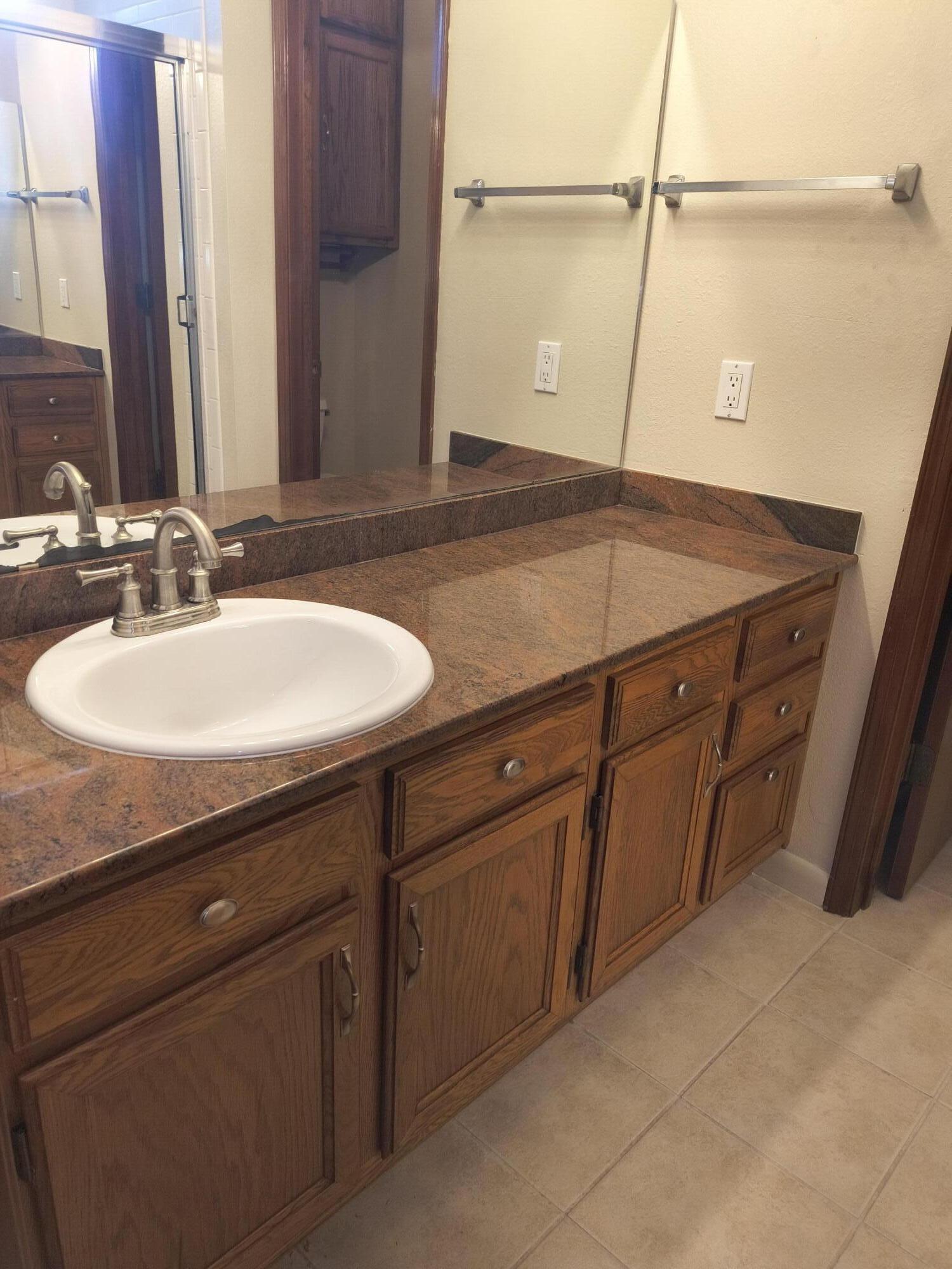 Photo 14 — 6651 Lamy Street NW