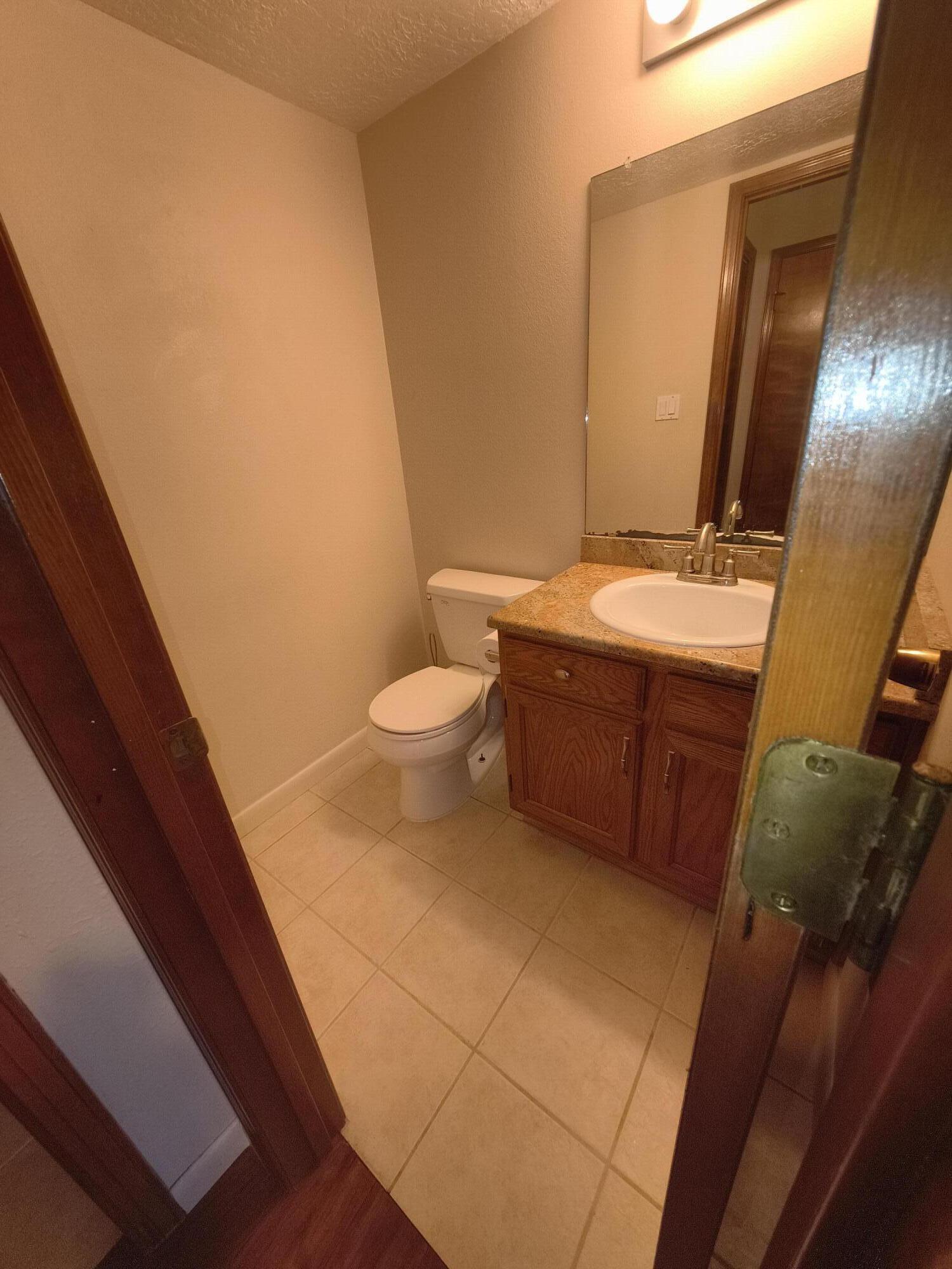 Photo 12 — 6651 Lamy Street NW