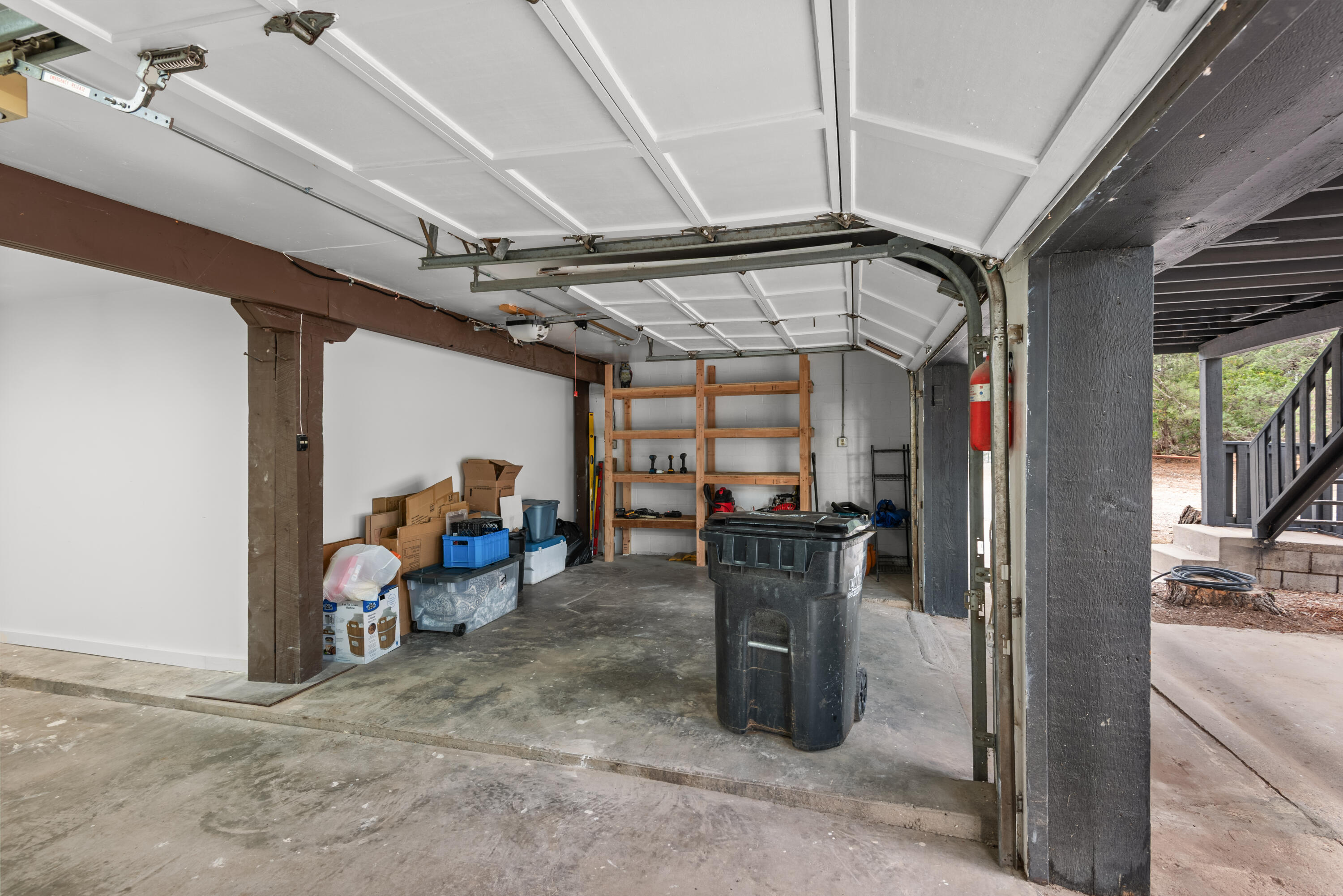 Photo 17 — 32 Bobolink Lane