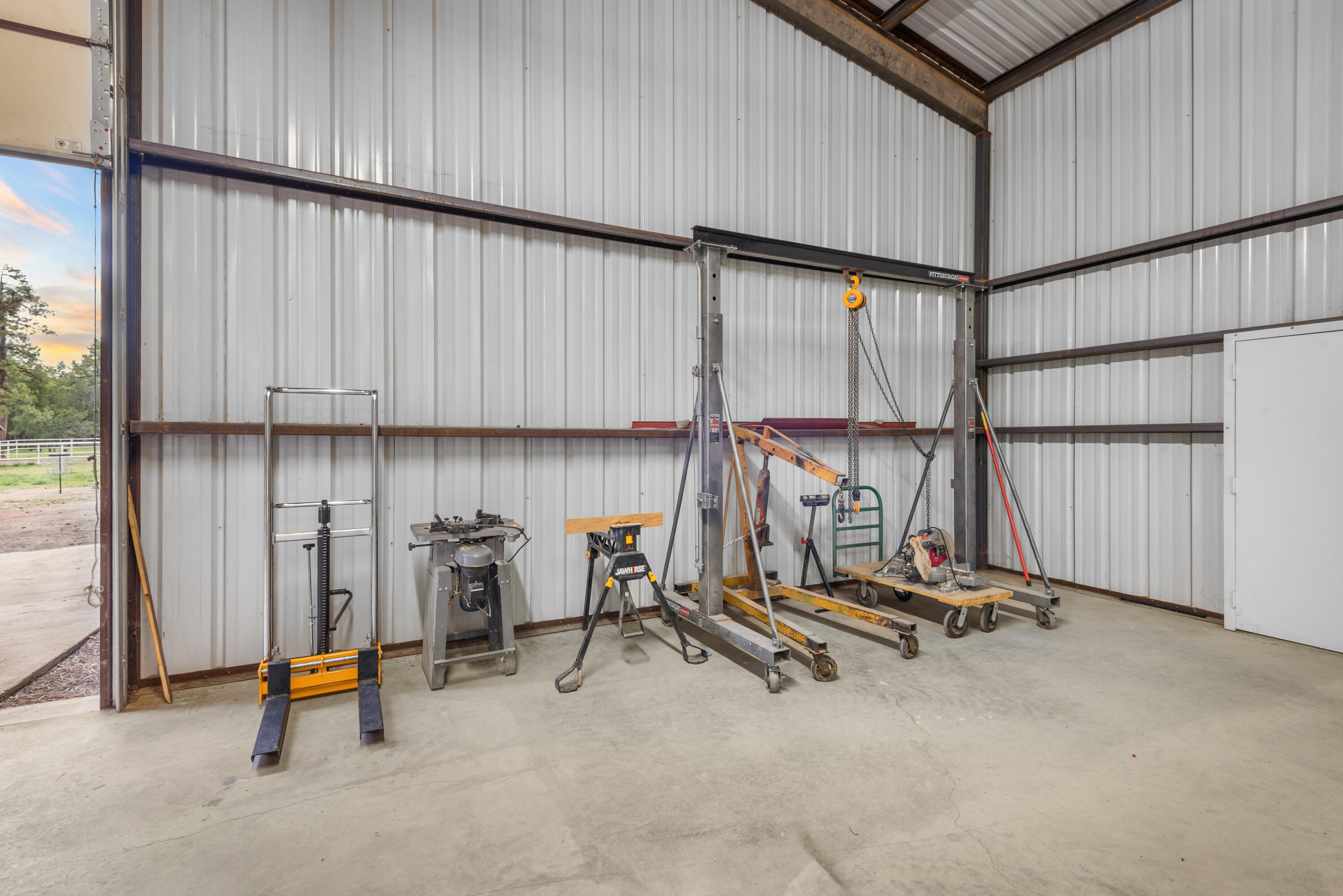 Photo 10 — 32 Bobolink Lane