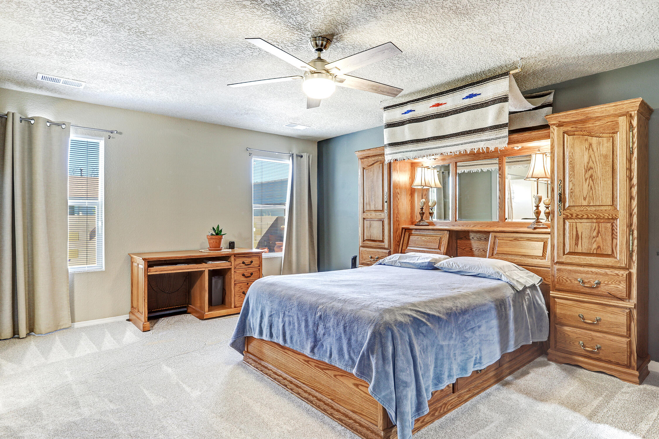 Photo 15 — 758 Redwood Street SW
