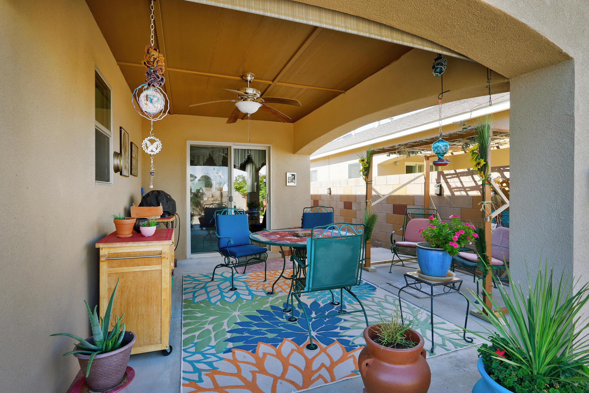 Photo 7 — 758 Redwood Street SW